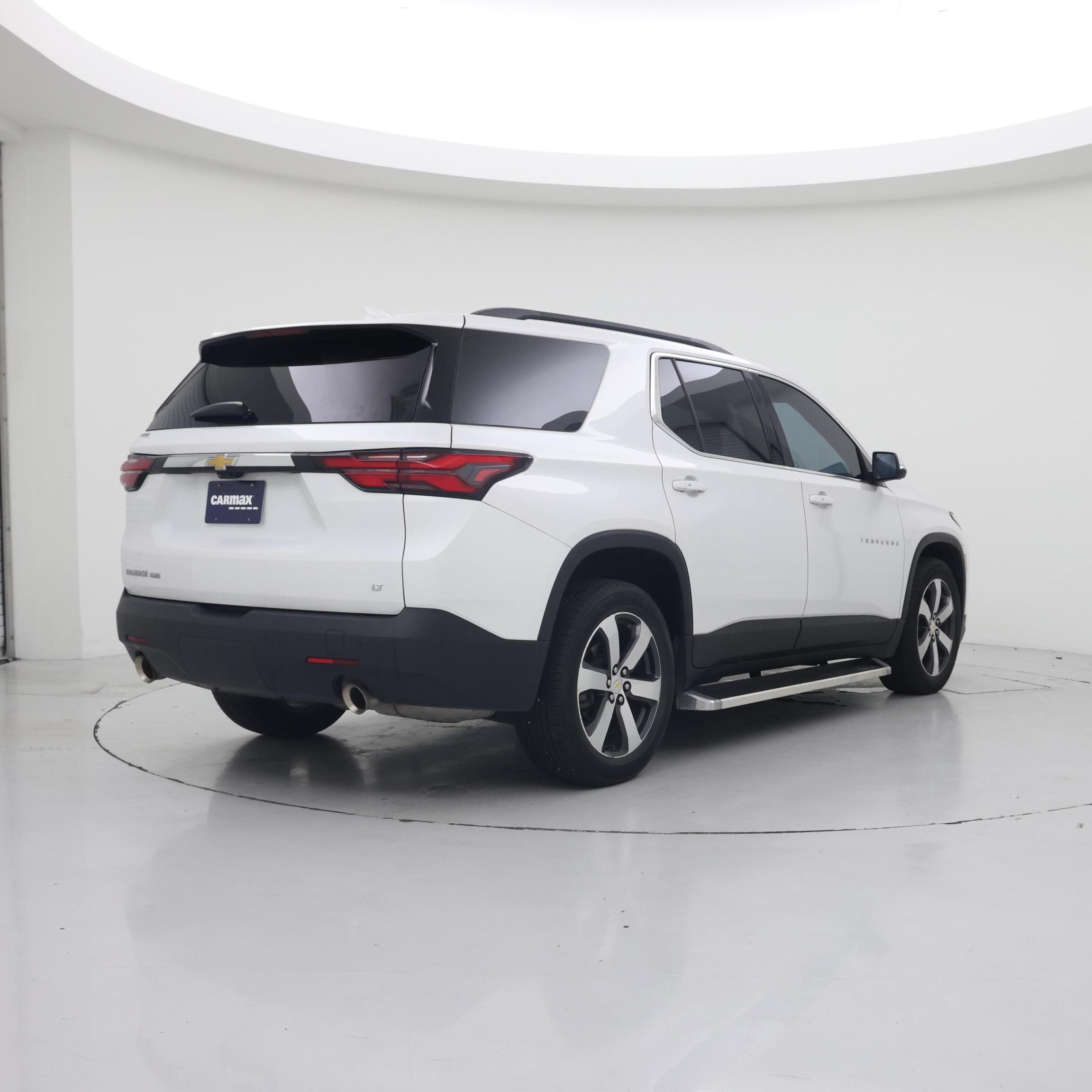 Thumbnail: 2022 Chevrolet Traverse - 8