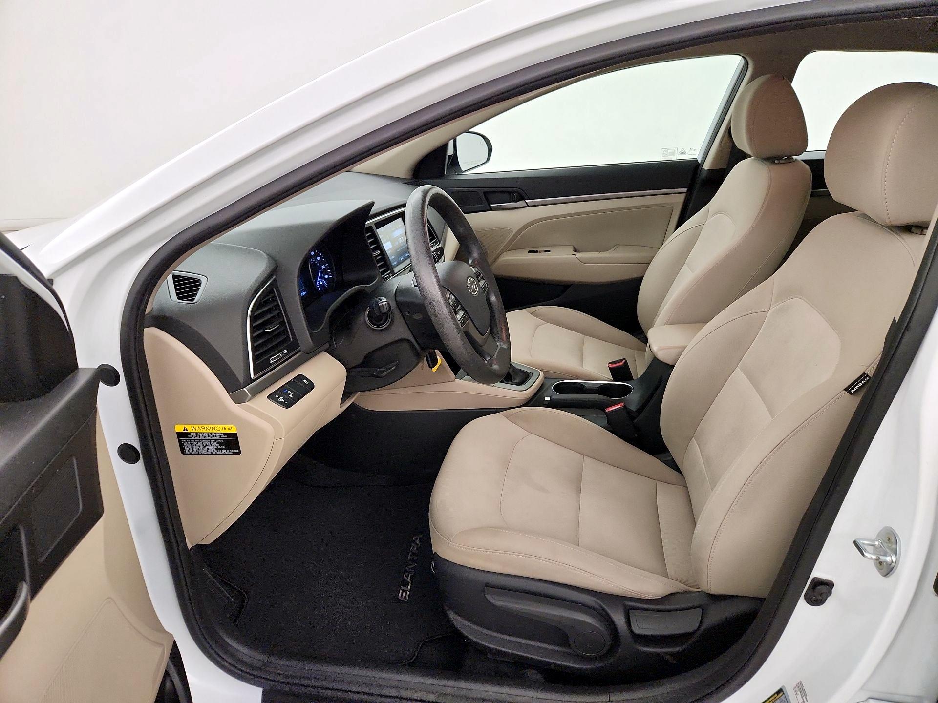 Thumbnail: 2018 Hyundai Elantra - 11