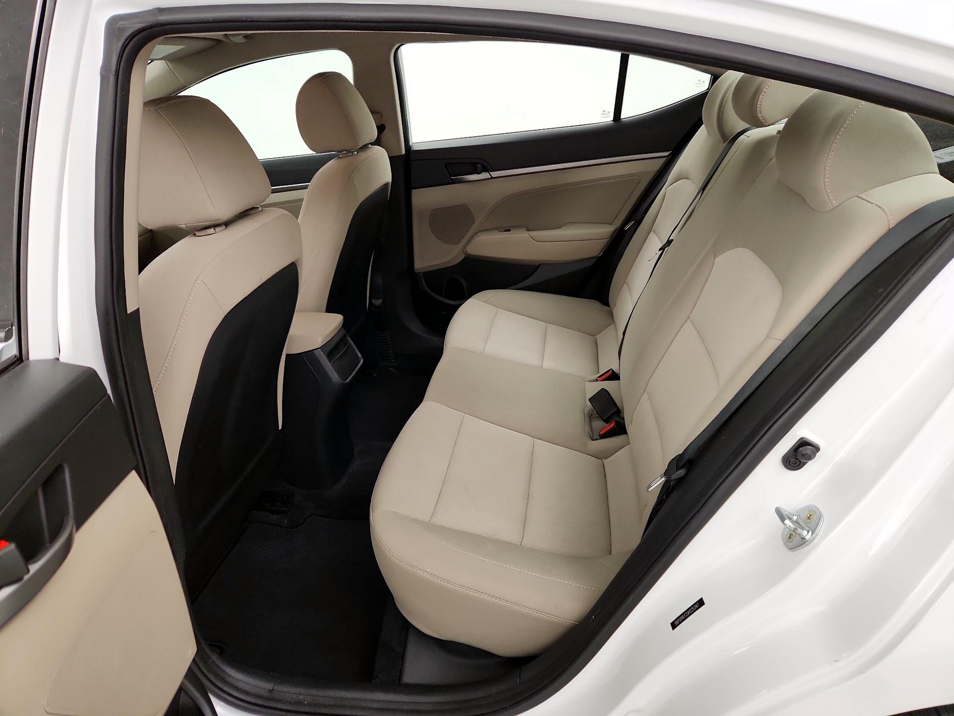Thumbnail: 2018 Hyundai Elantra - 19