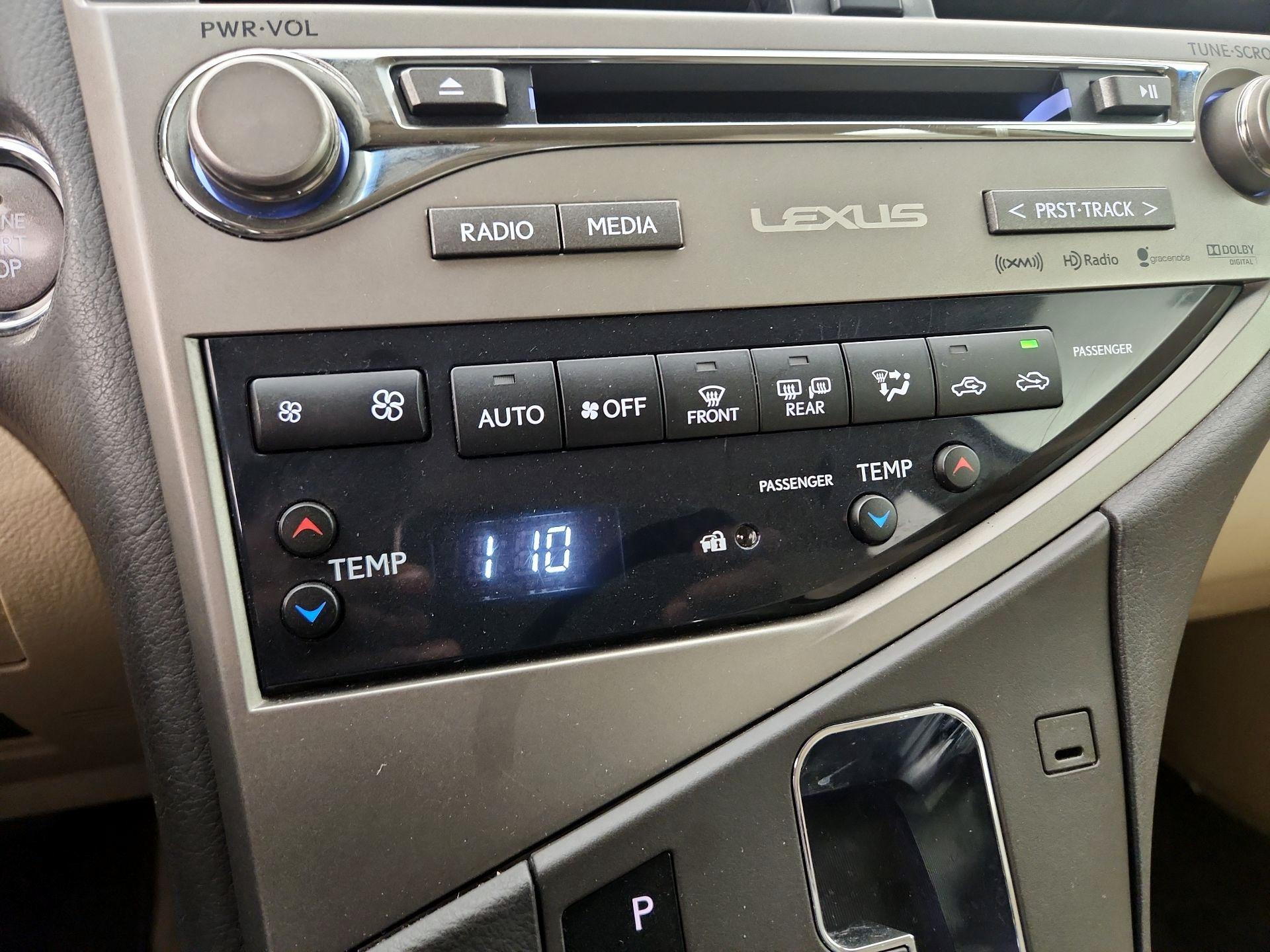 Thumbnail: 2015 Lexus RX - 16