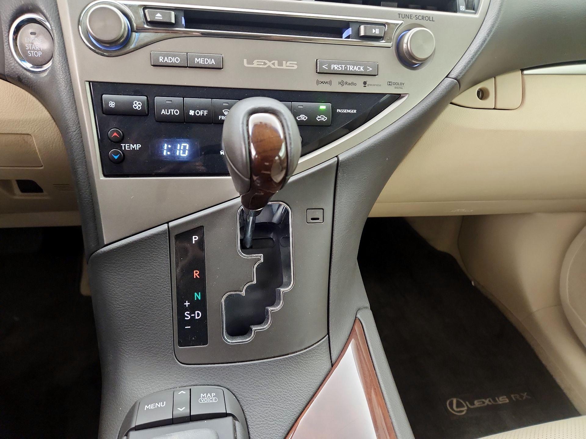 Thumbnail: 2015 Lexus RX - 17