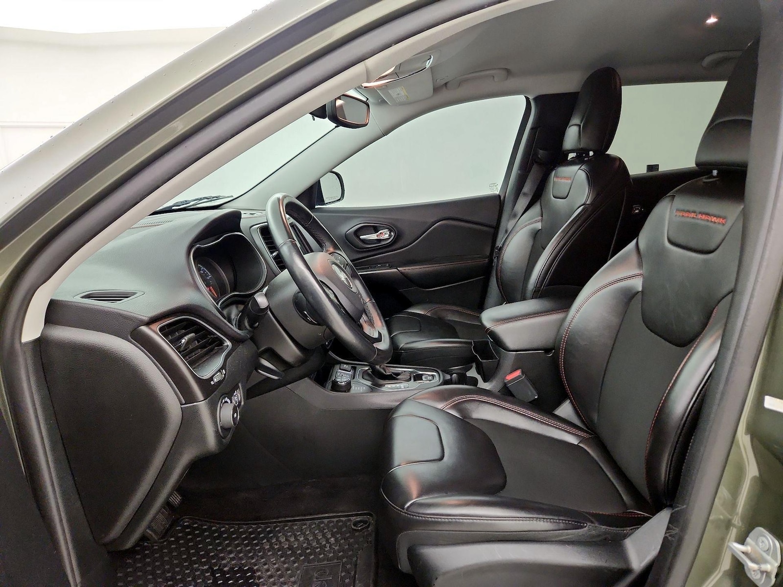 2019 Jeep Cherokee Trailhawk - Photo 10