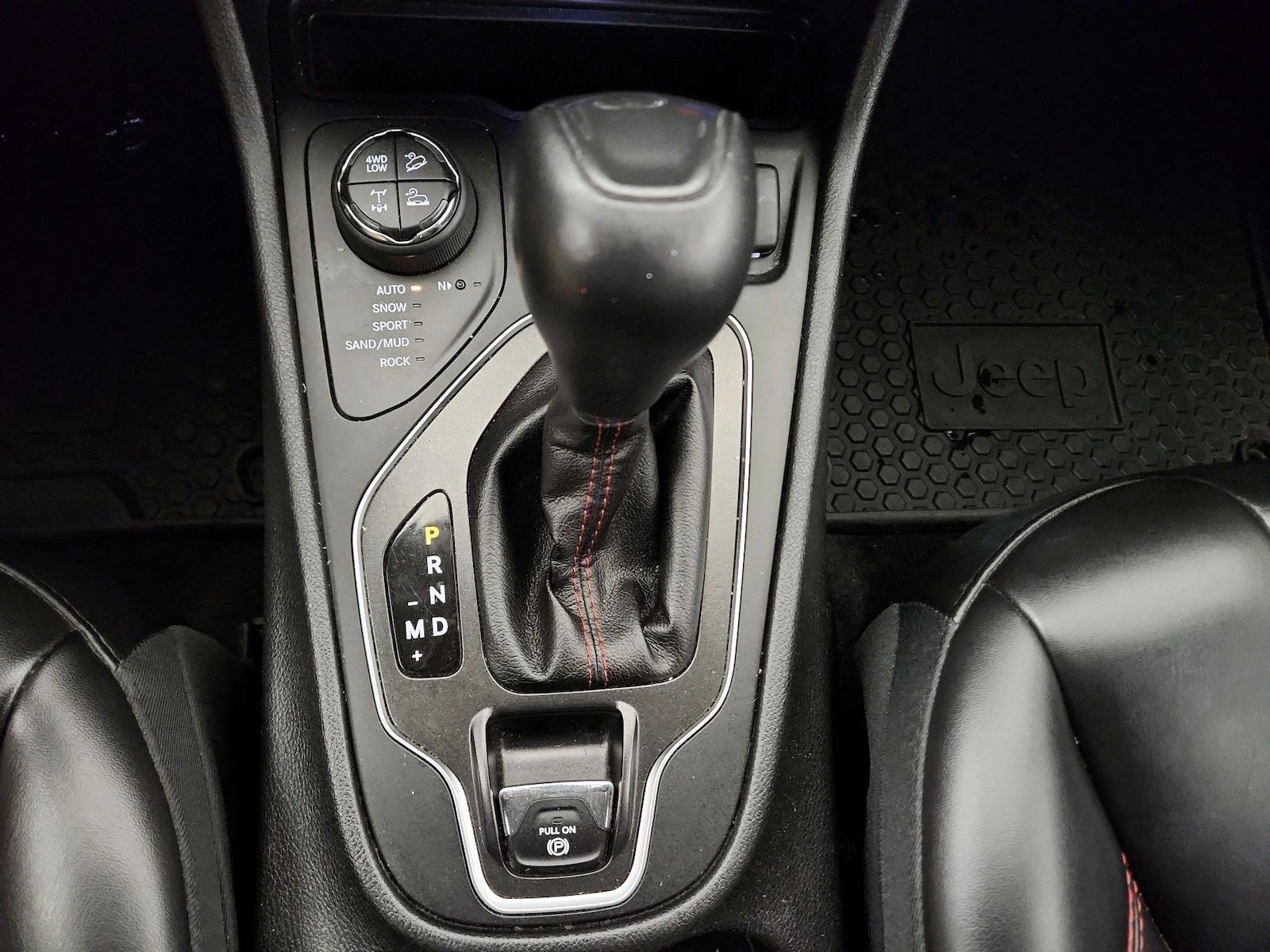 2019 Jeep Cherokee Trailhawk - Photo 16