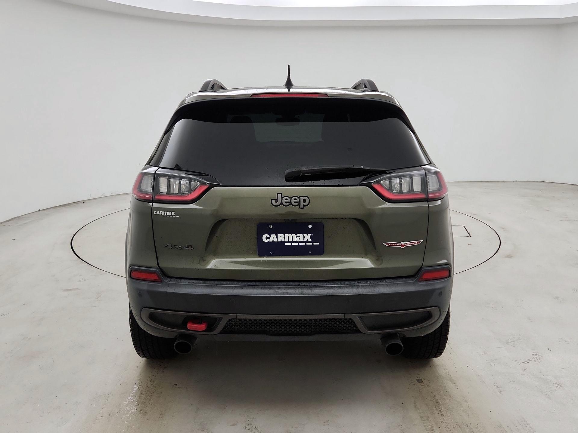 Thumbnail: 2019 Jeep Cherokee - 6
