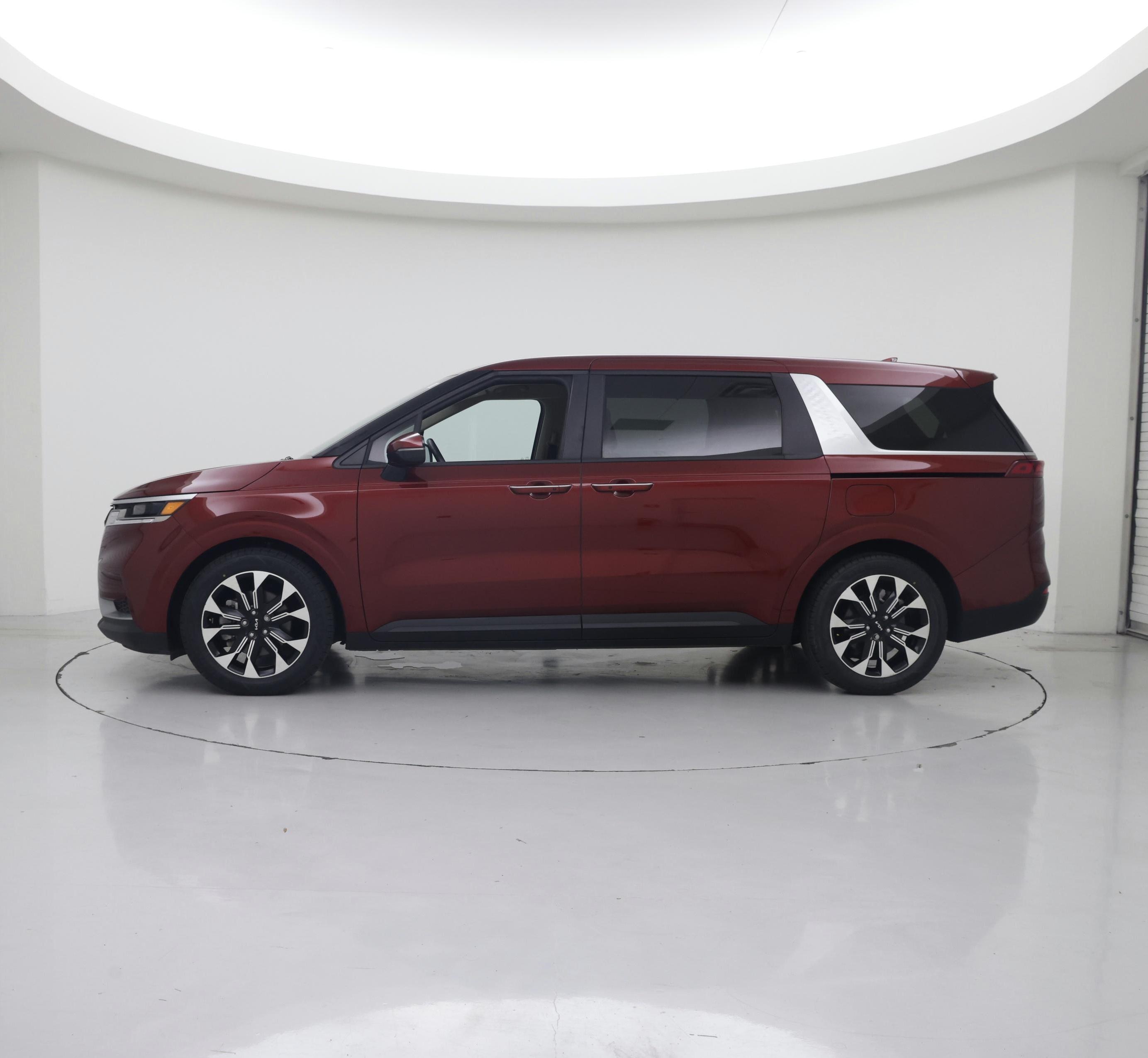 Thumbnail: 2024 Kia Carnival - 3