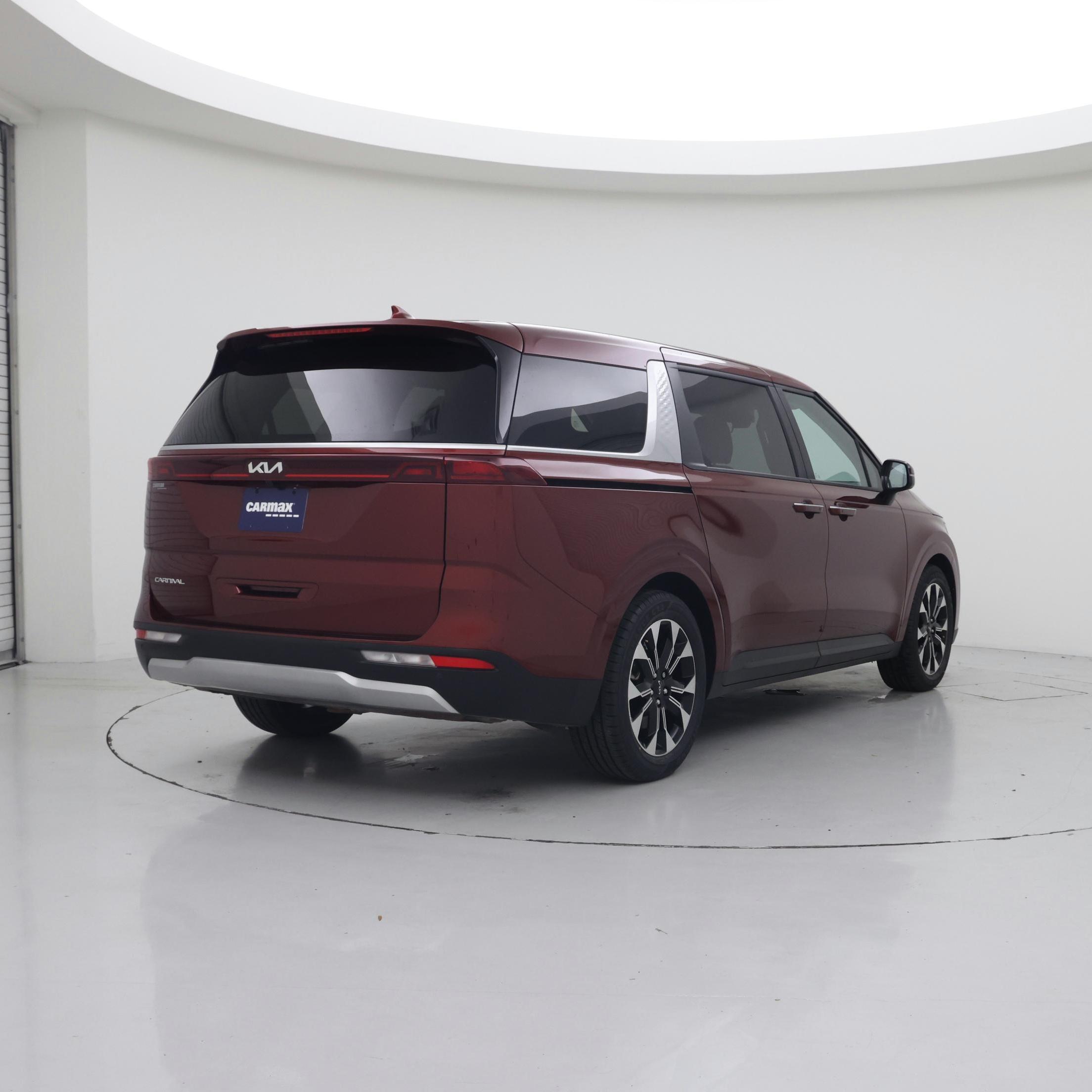 Thumbnail: 2024 Kia Carnival - 8
