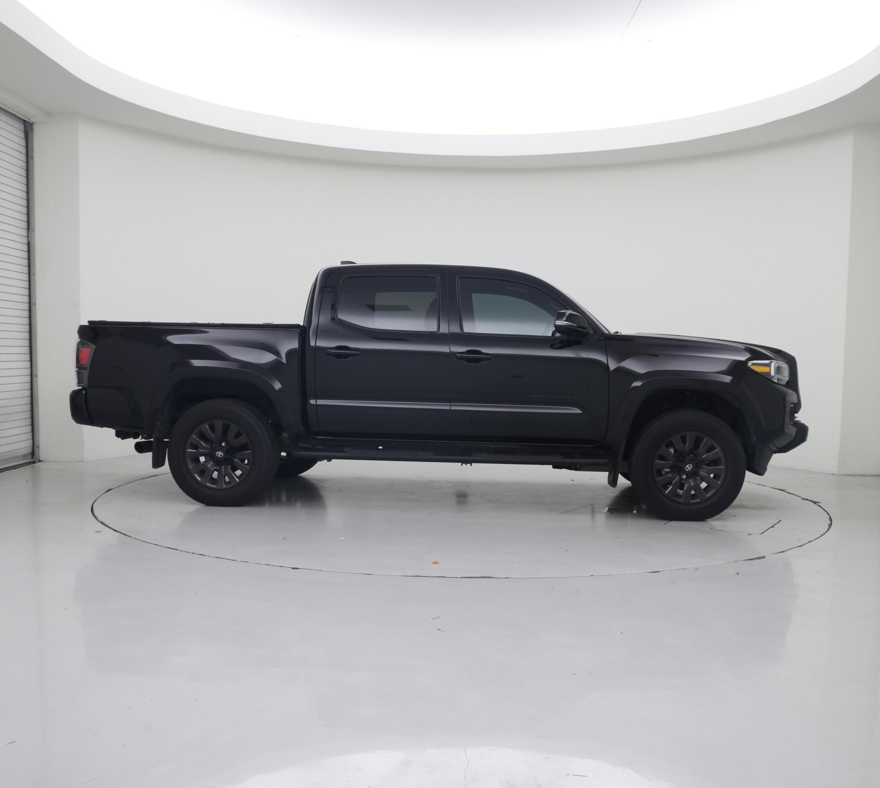 Thumbnail: 2023 Toyota Tacoma - 7