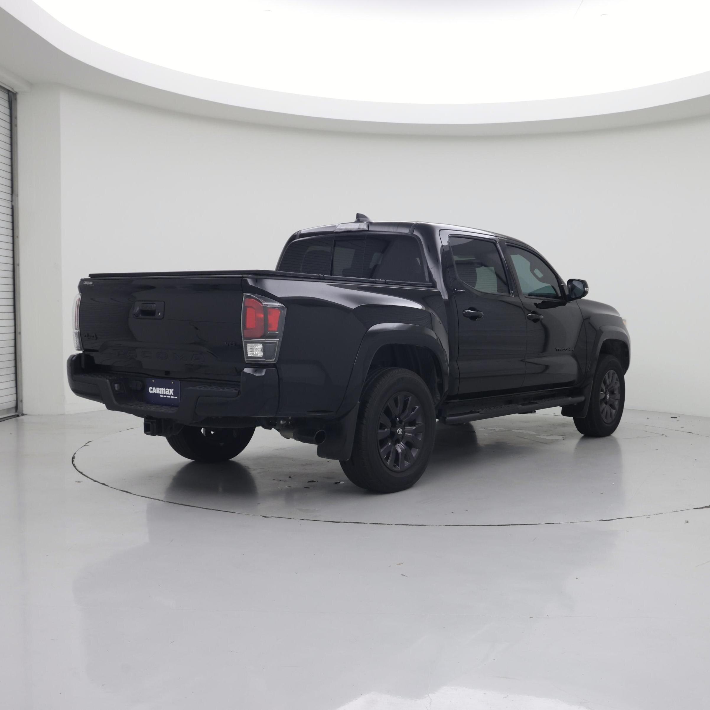 Thumbnail: 2023 Toyota Tacoma - 8