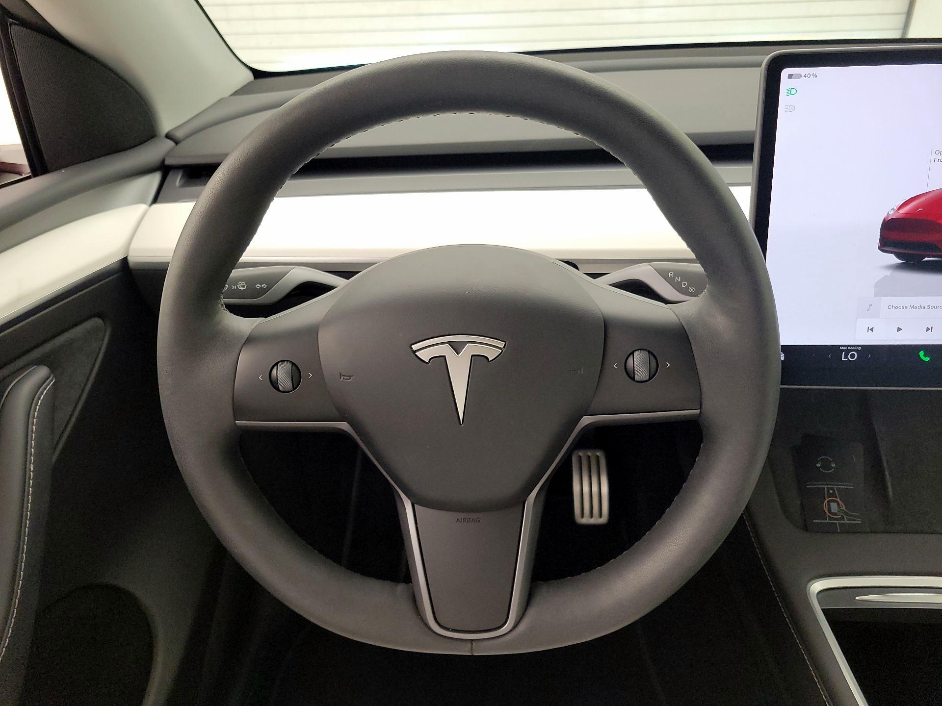 Thumbnail: 2023 Tesla Model Y - 10