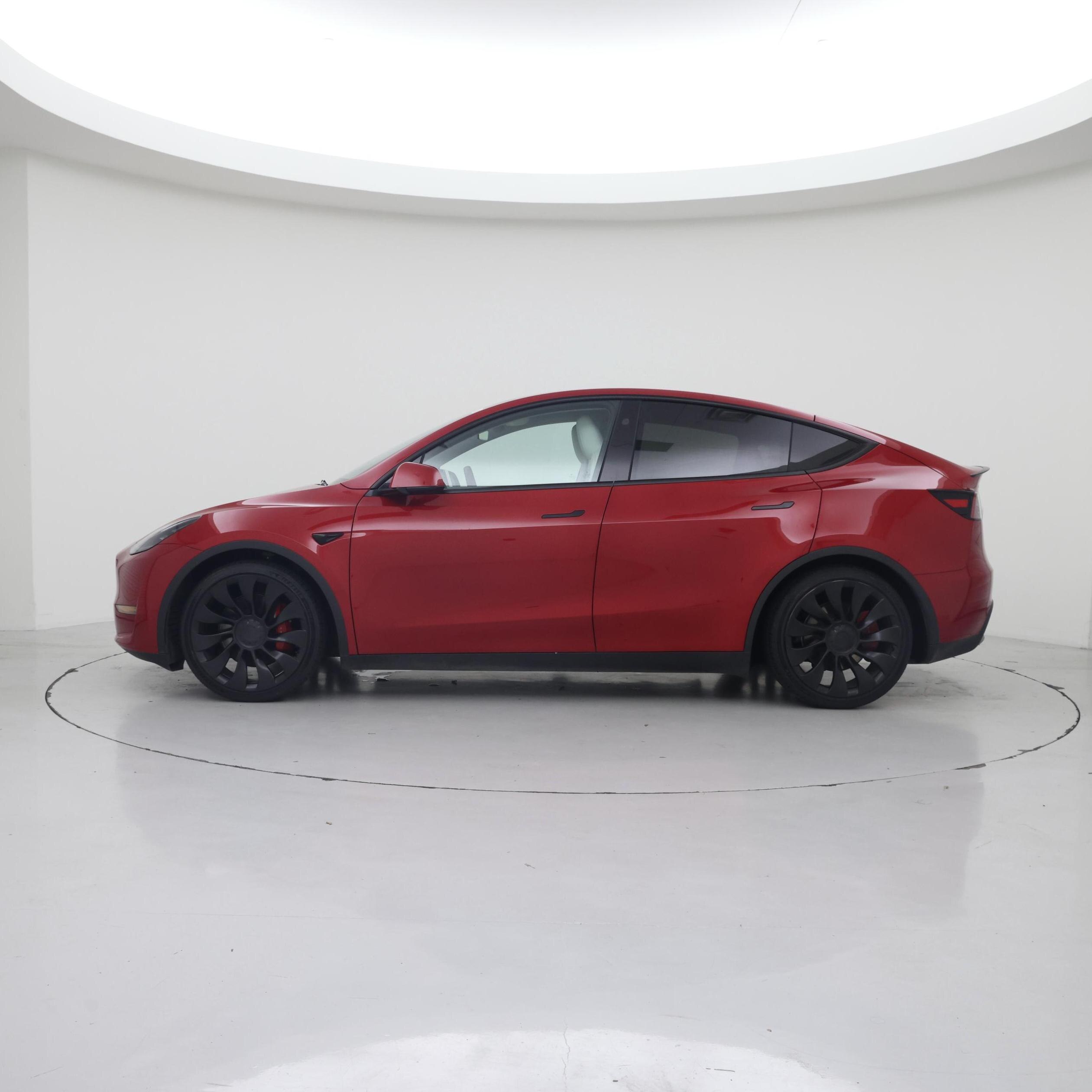 Thumbnail: 2023 Tesla Model Y - 3