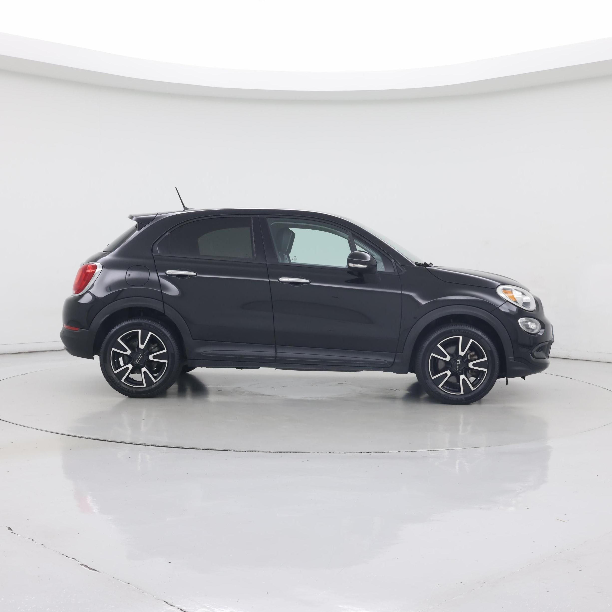 Thumbnail: 2016 Fiat 500X - 7