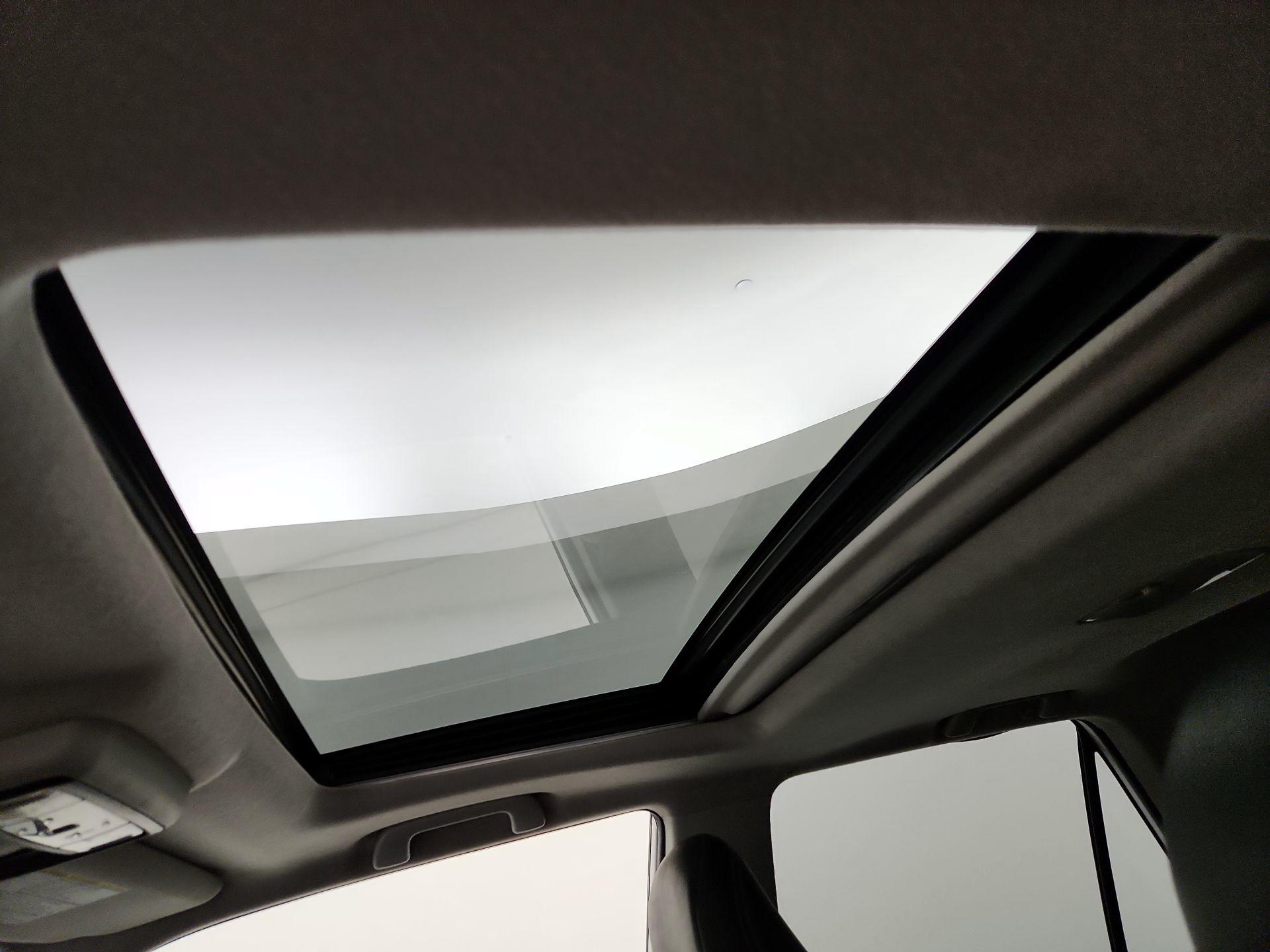 Thumbnail: 2014 Toyota 4Runner - 20