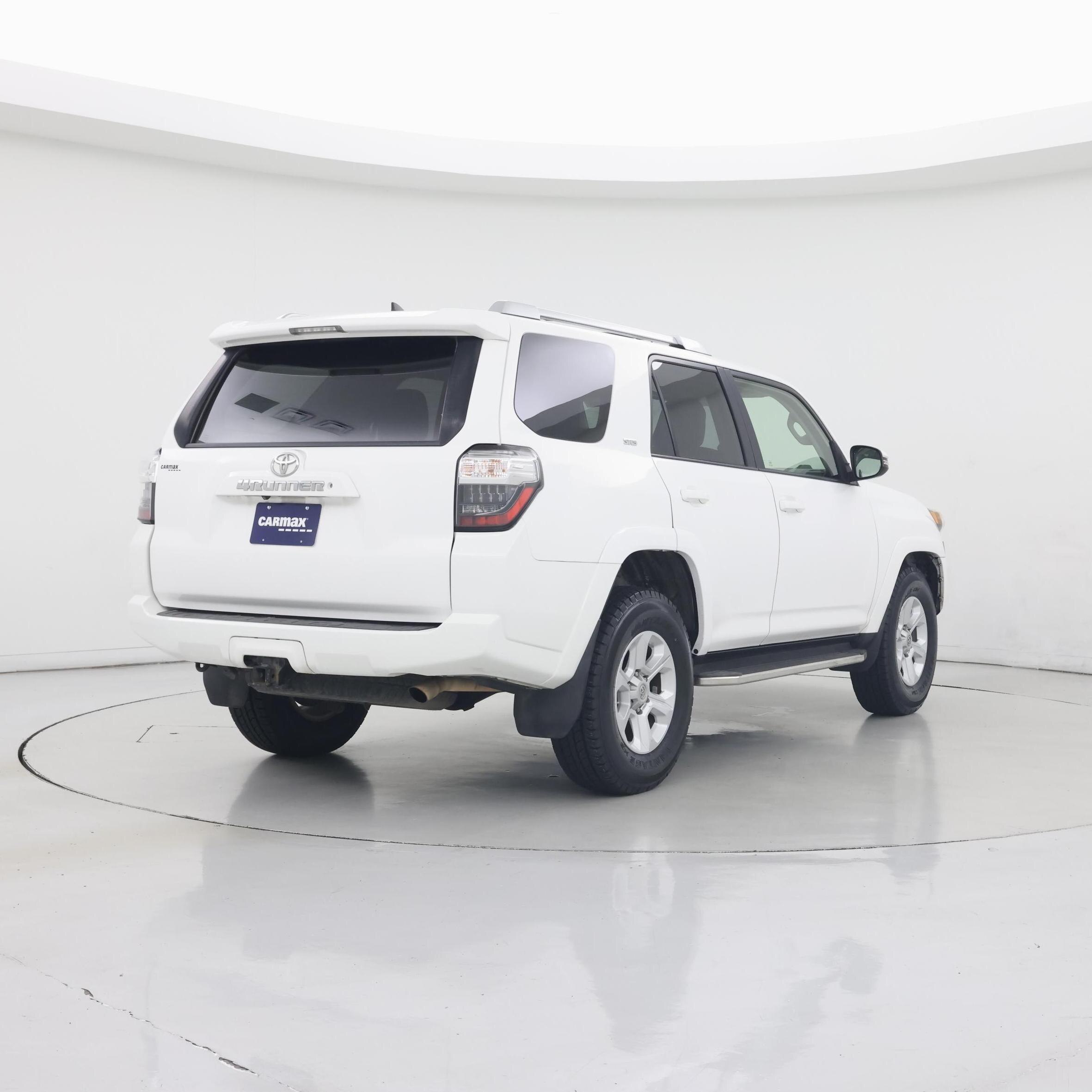 Thumbnail: 2014 Toyota 4Runner - 8