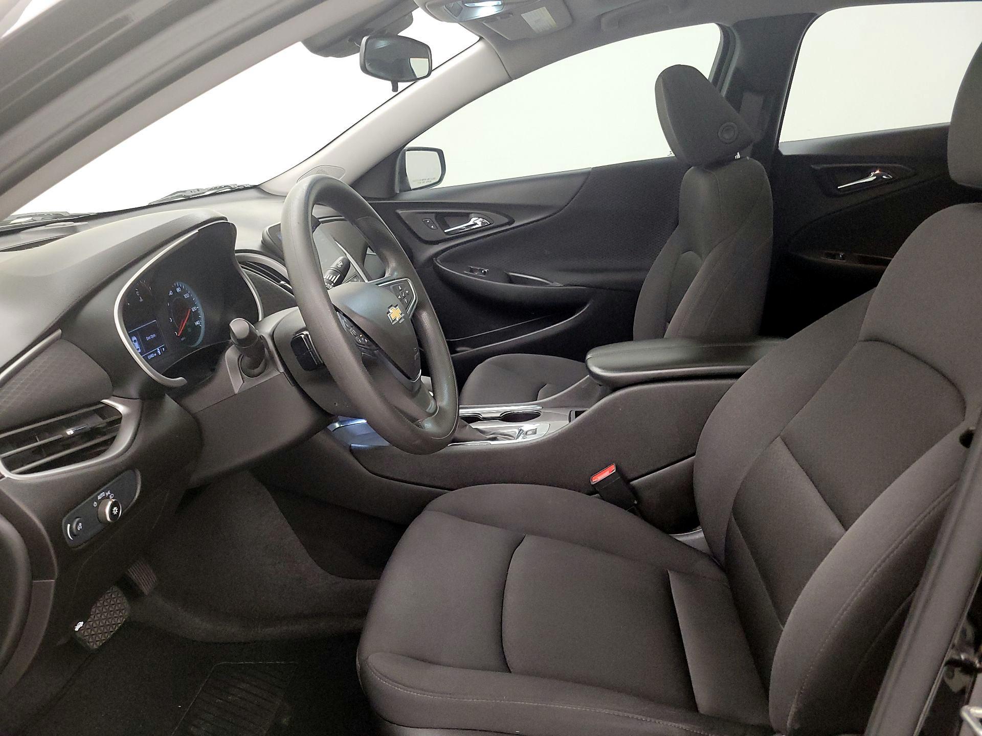 Thumbnail: 2024 Chevrolet Malibu - 11