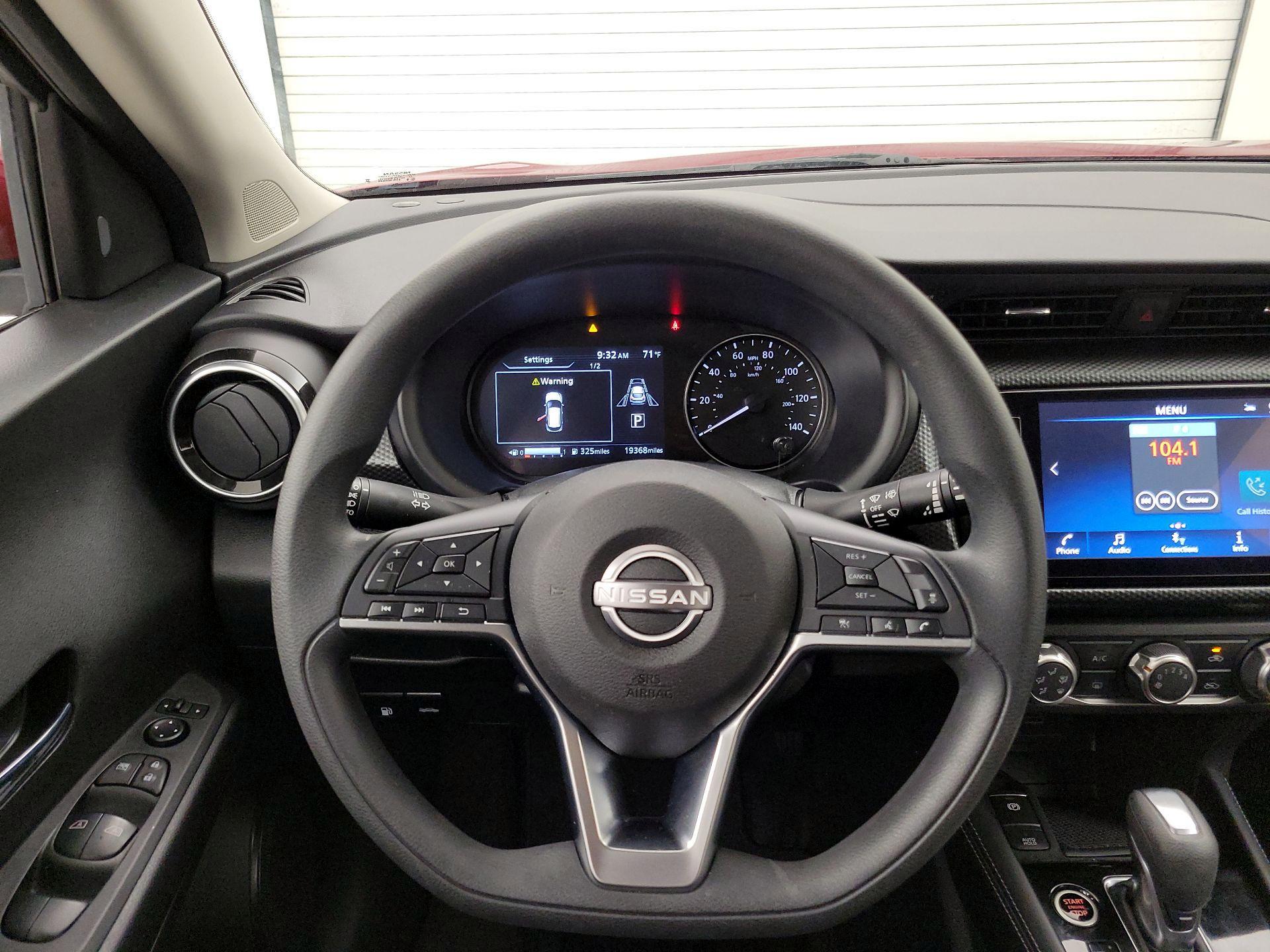 Thumbnail: 2024 Nissan Kicks - 10