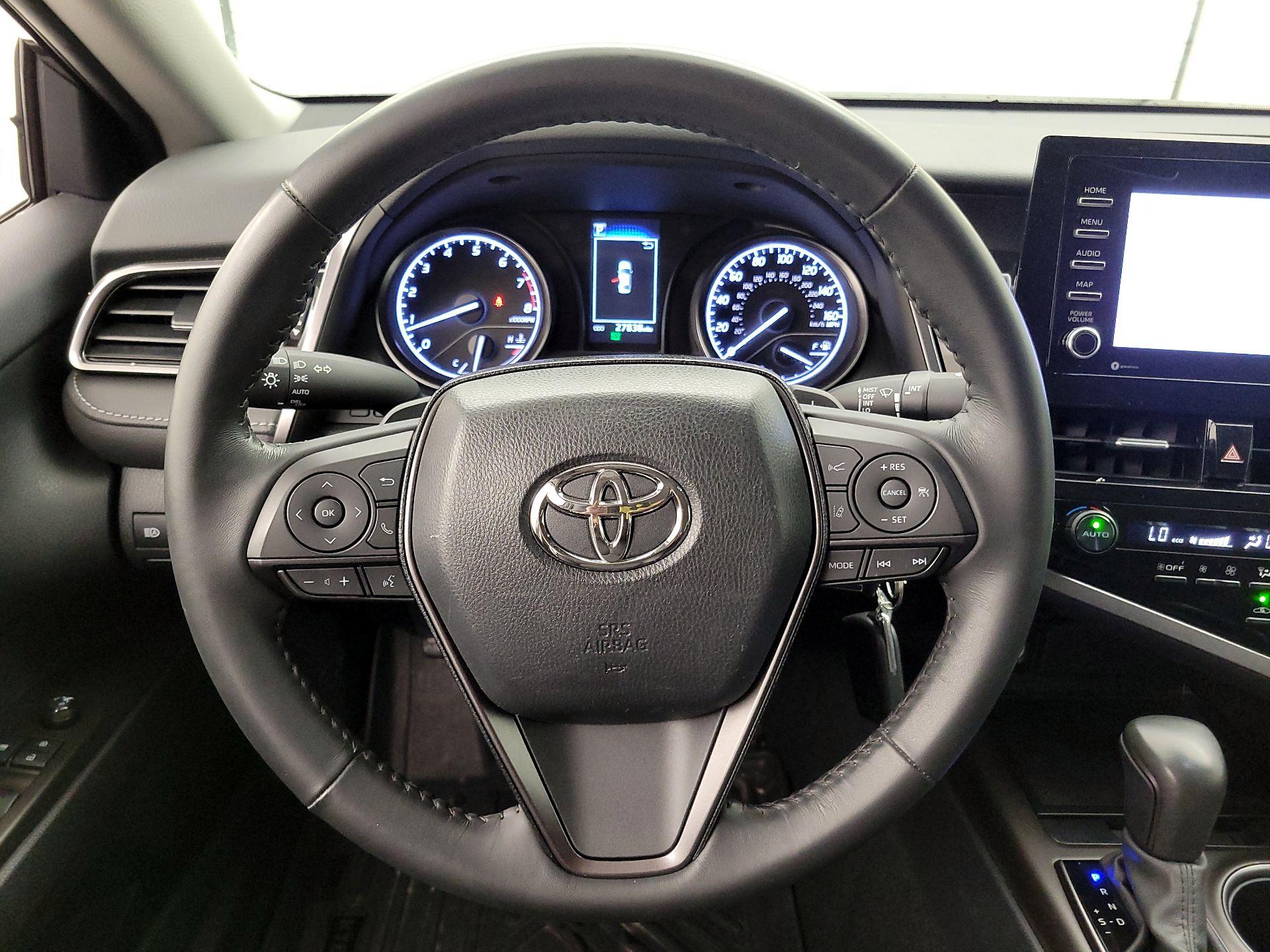 Thumbnail: 2024 Toyota Camry - 10