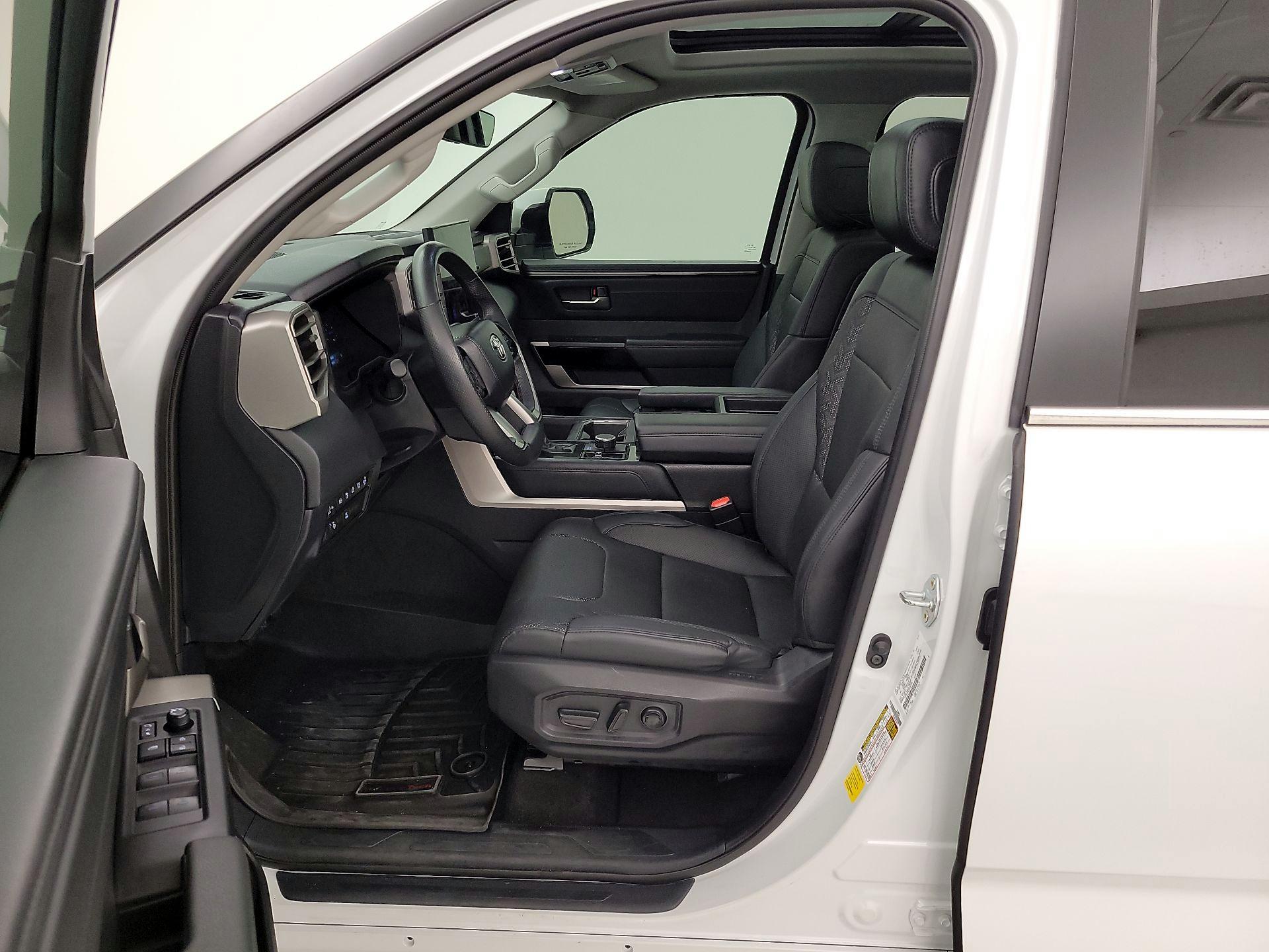 Thumbnail: 2024 Toyota Tundra - 11