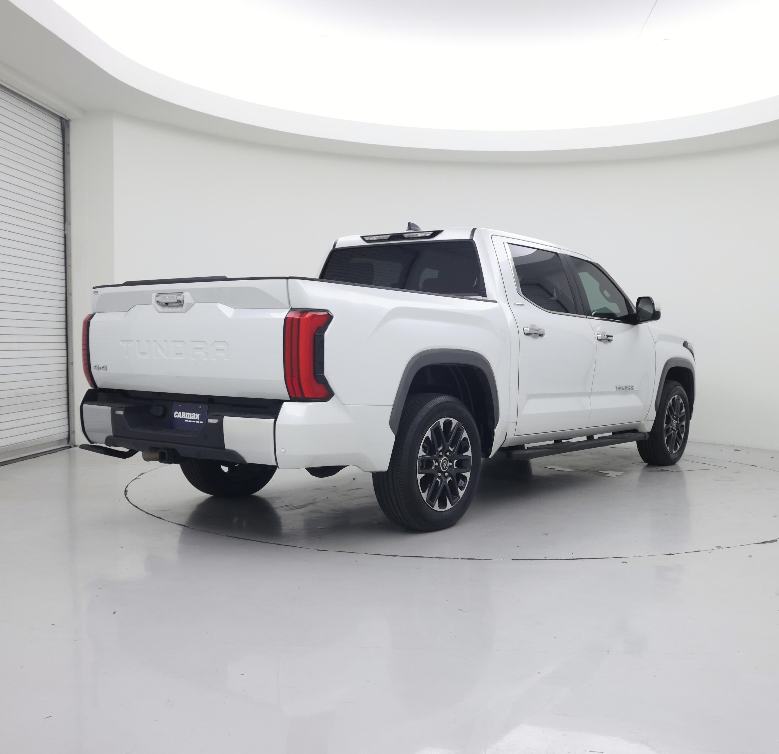 Thumbnail: 2024 Toyota Tundra - 8