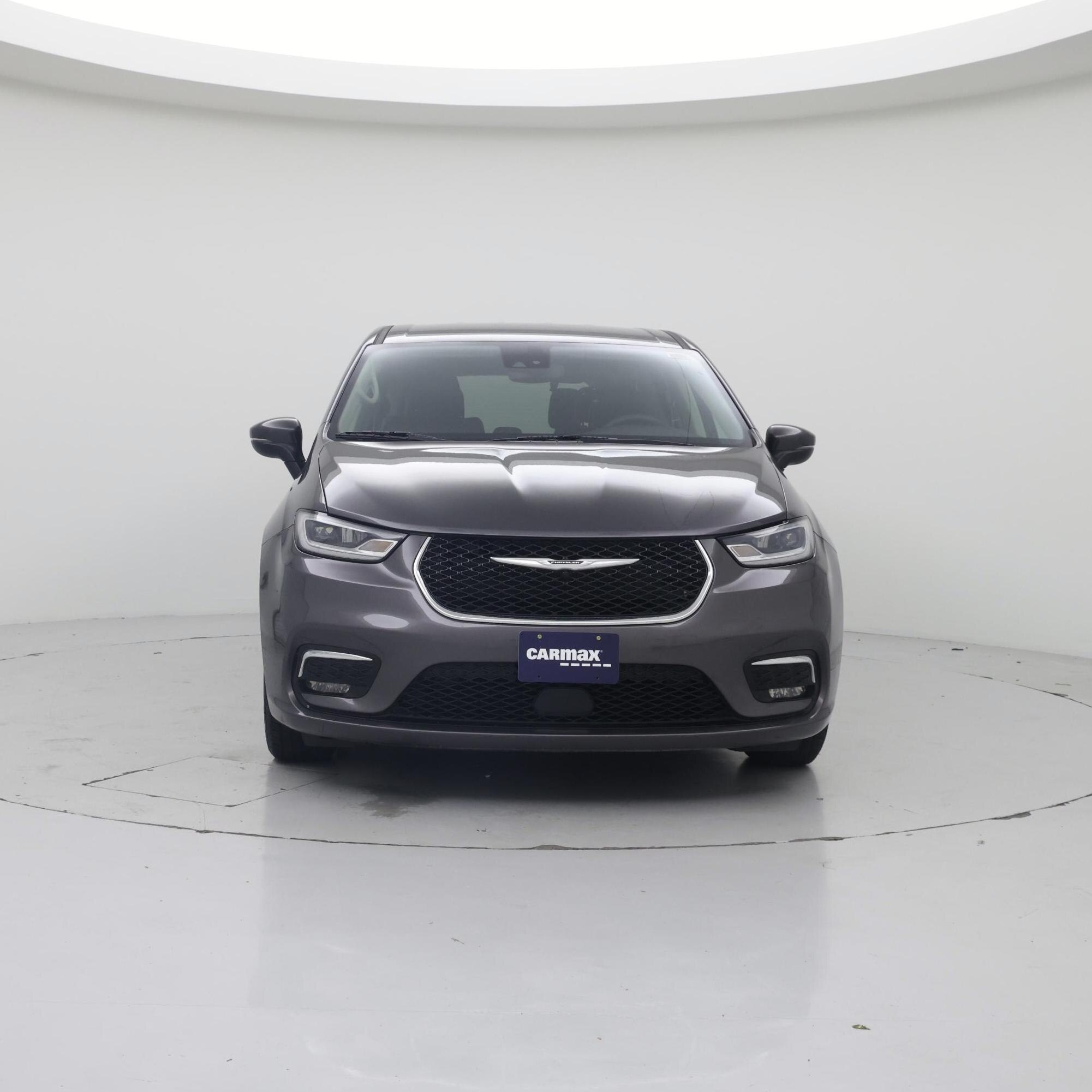 Thumbnail: 2023 Chrysler Pacifica - 5