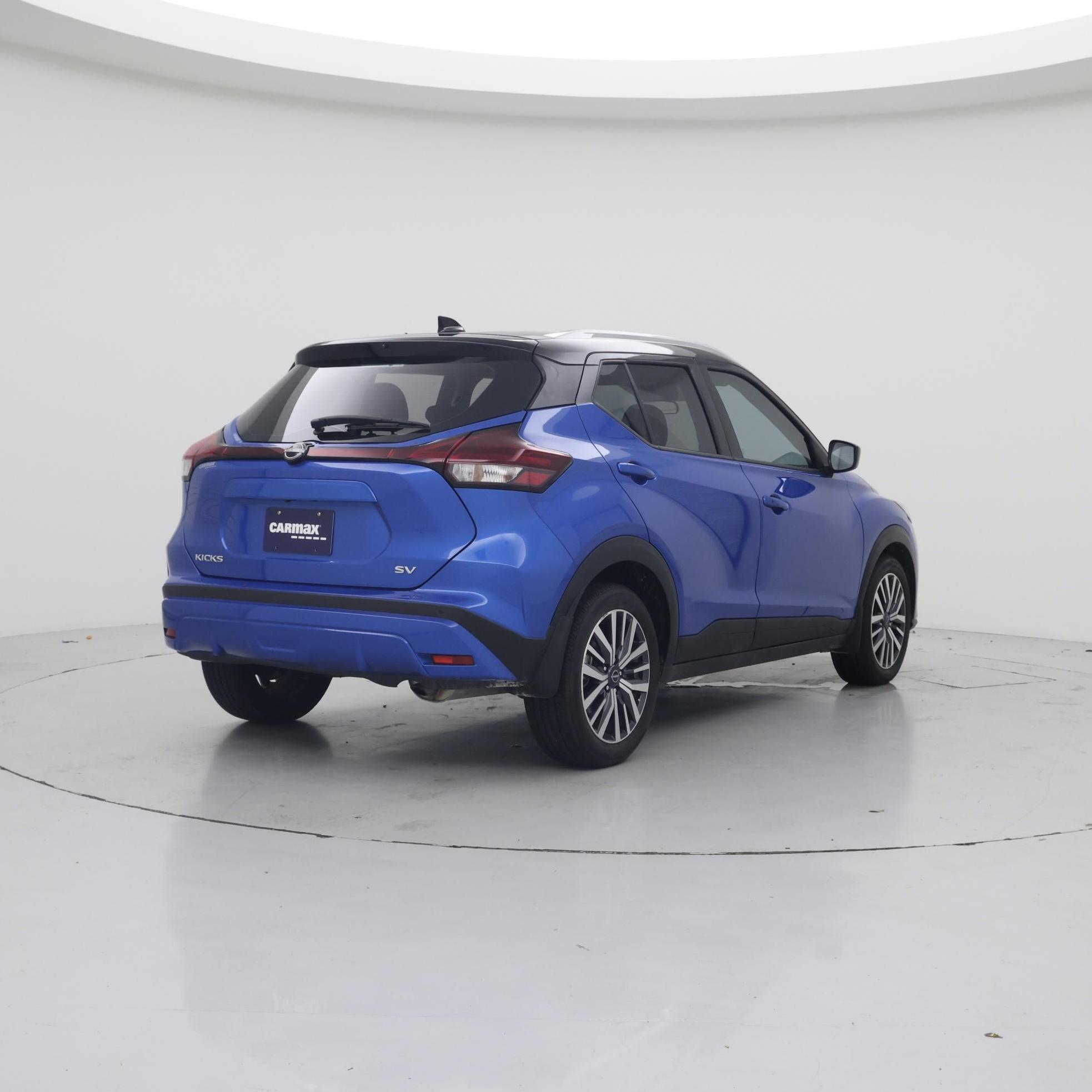 Thumbnail: 2023 Nissan Kicks - 8