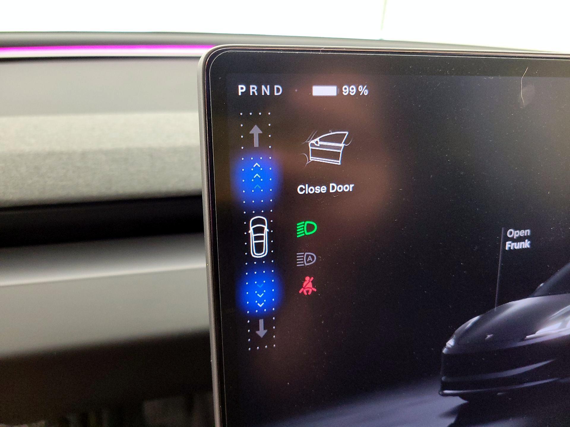 Thumbnail: 2025 Tesla Model 3 - 17