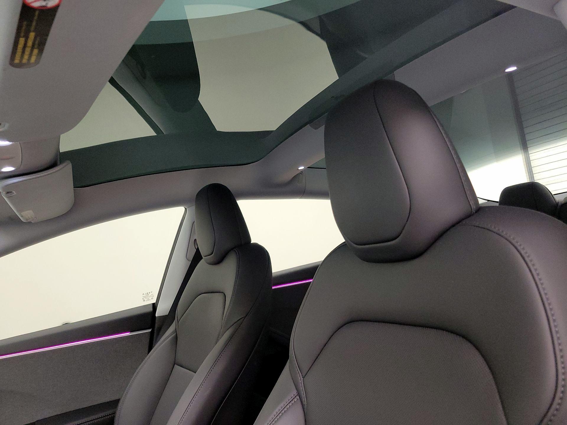 Thumbnail: 2025 Tesla Model 3 - 18