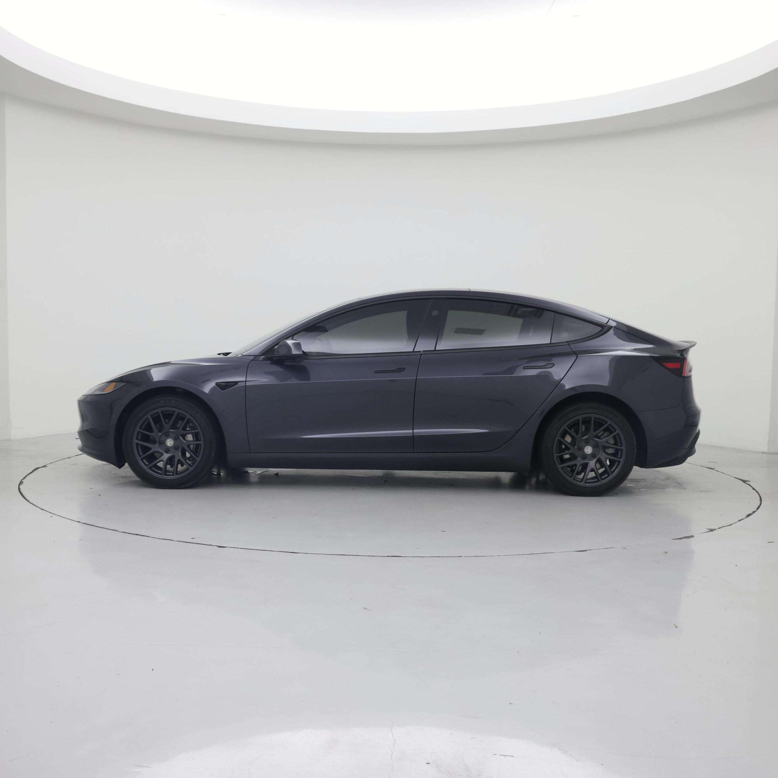 Thumbnail: 2025 Tesla Model 3 - 3