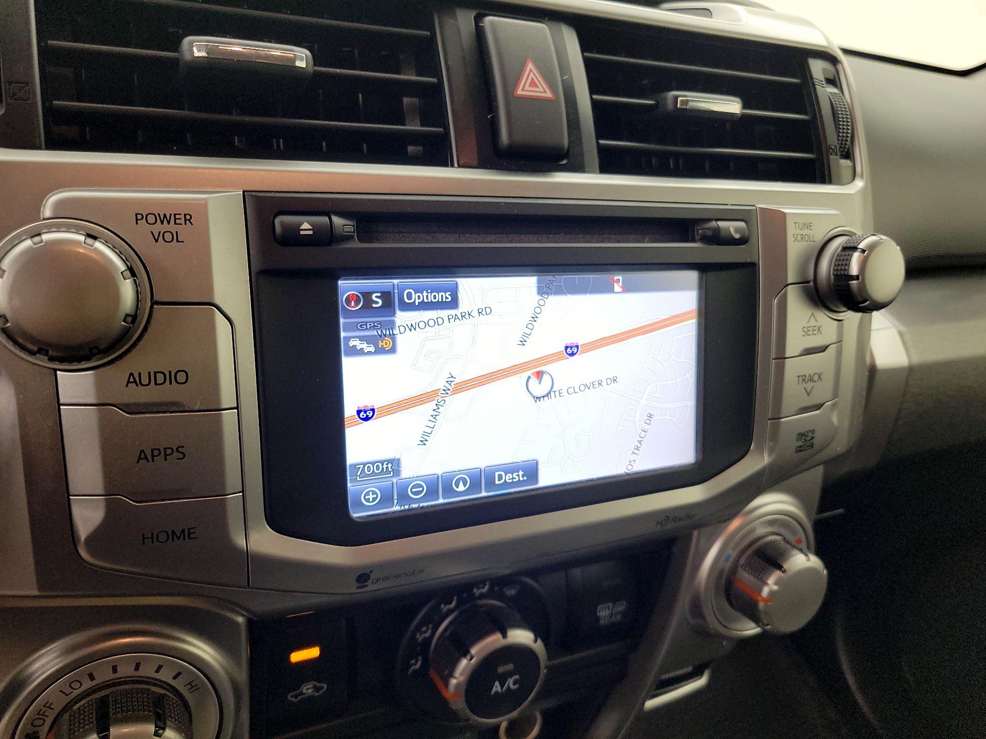 Thumbnail: 2015 Toyota 4Runner - 14