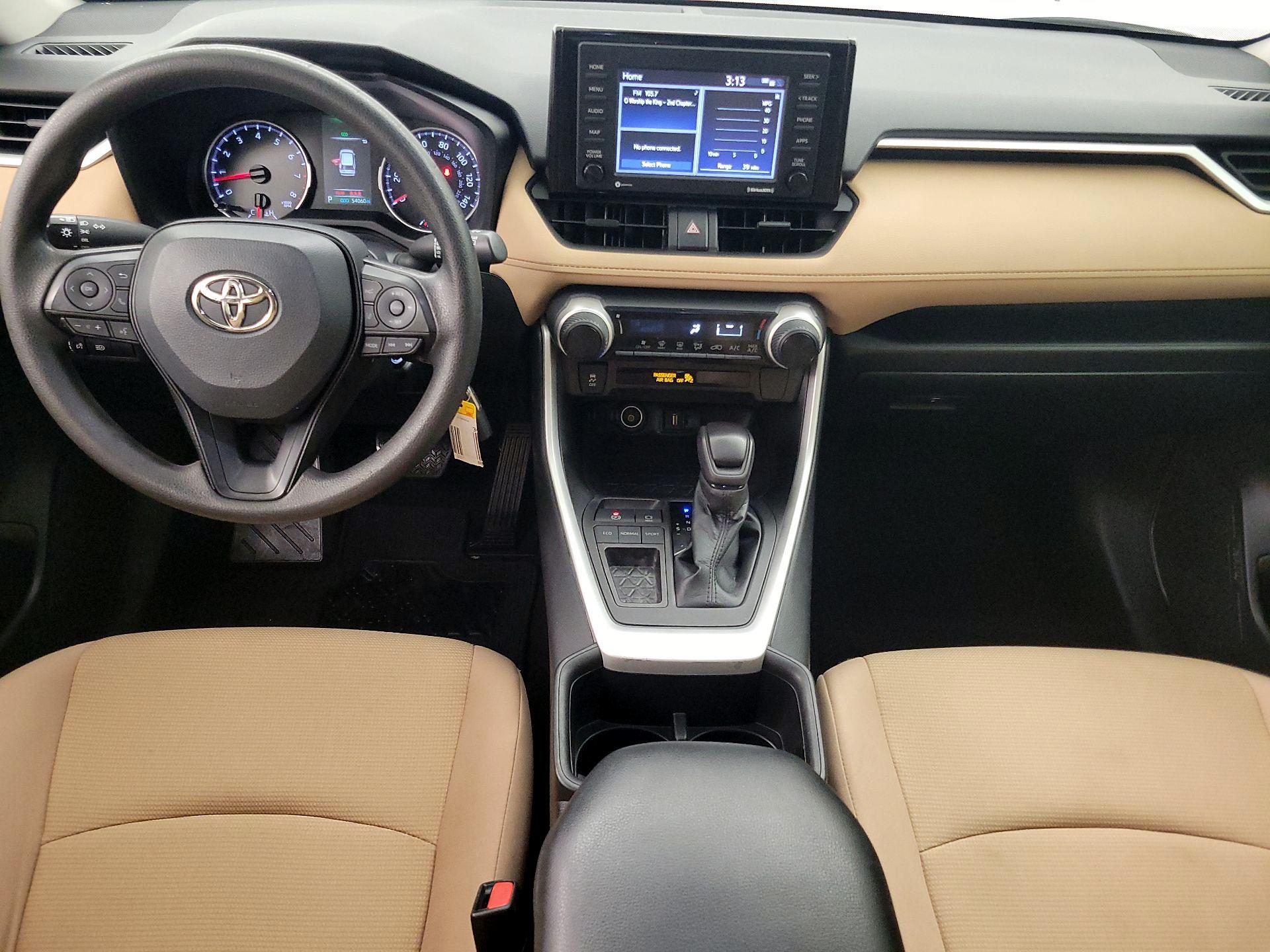Thumbnail: 2022 Toyota RAV4 - 9