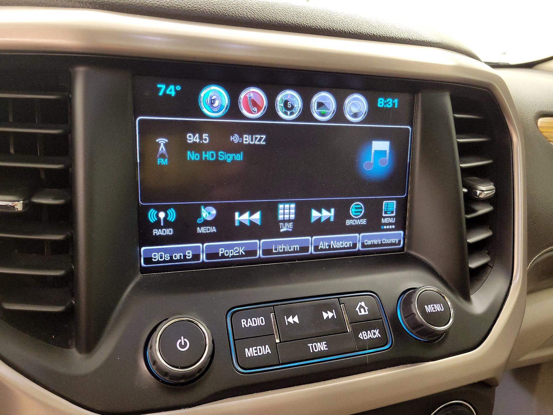 Thumbnail: 2017 GMC Acadia - 16