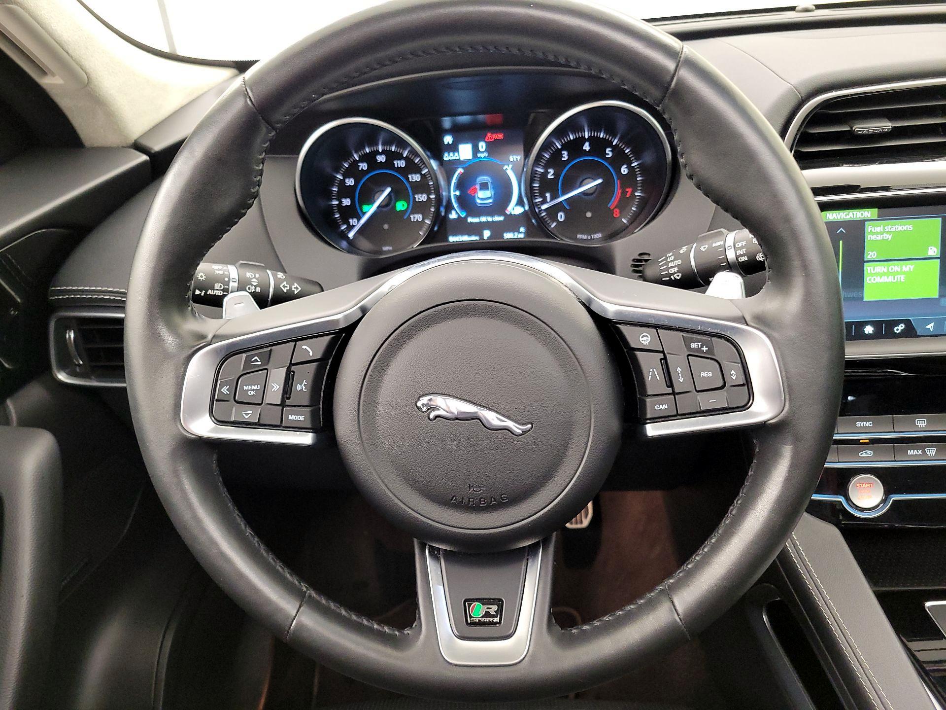Thumbnail: 2020 Jaguar F-Pace - 10