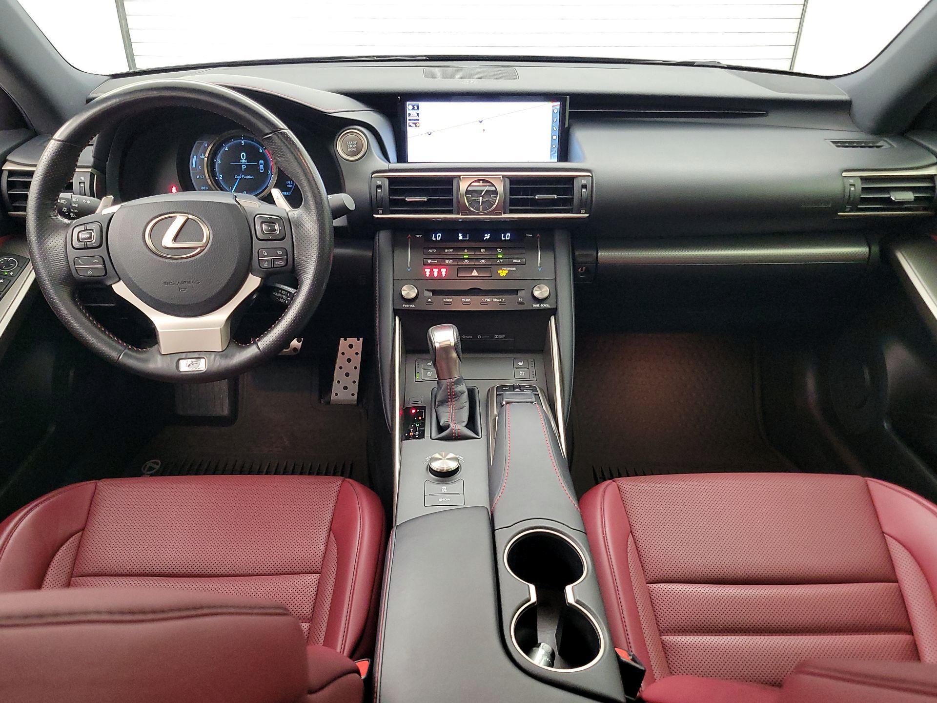 Thumbnail: 2018 Lexus IS - 9