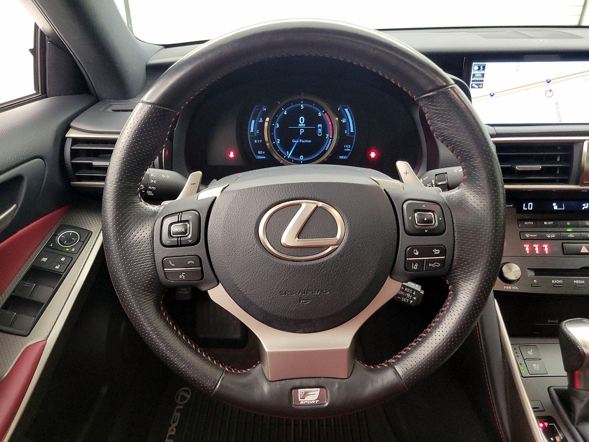Thumbnail: 2018 Lexus IS - 10