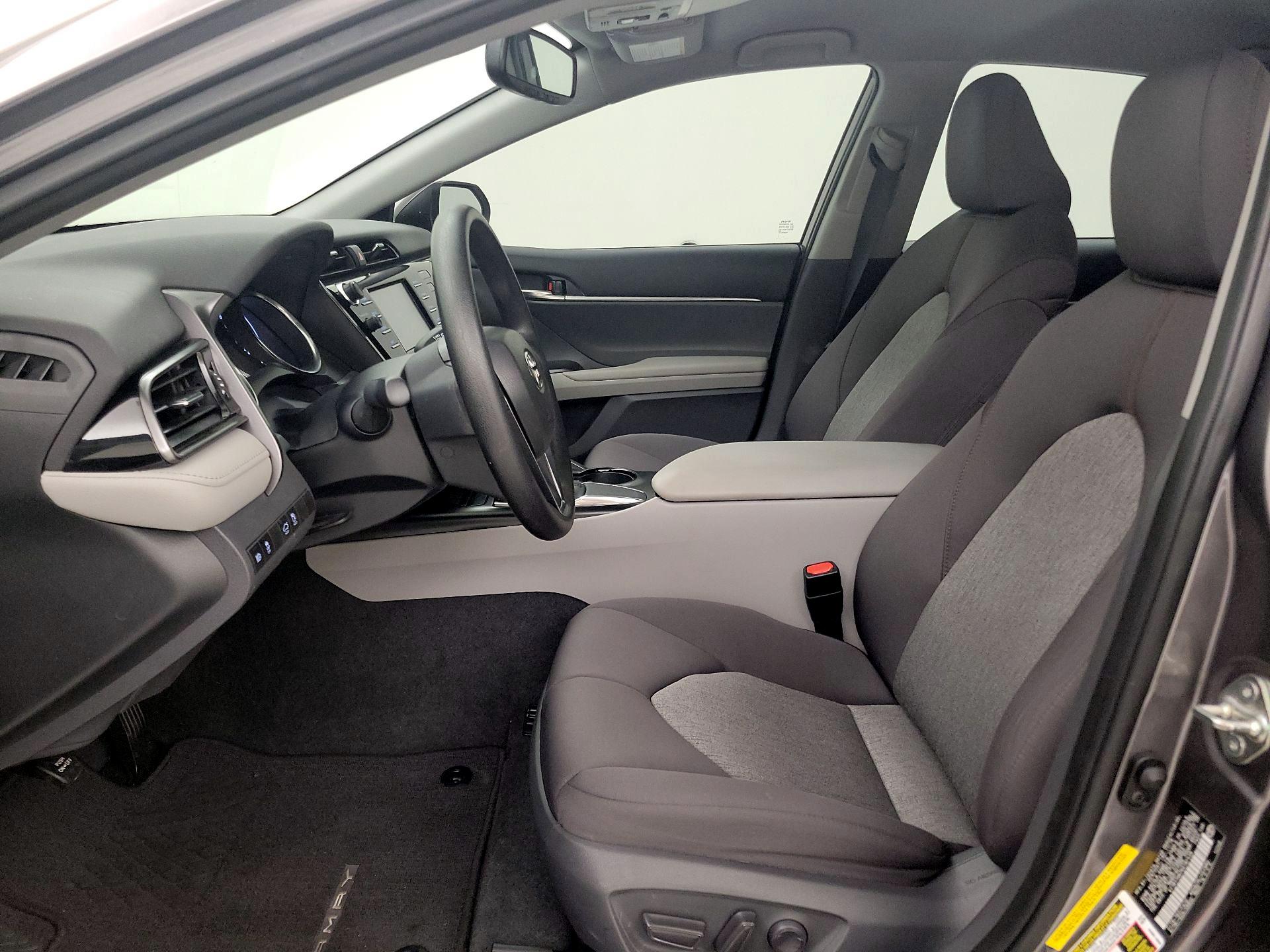 Thumbnail: 2019 Toyota Camry - 11