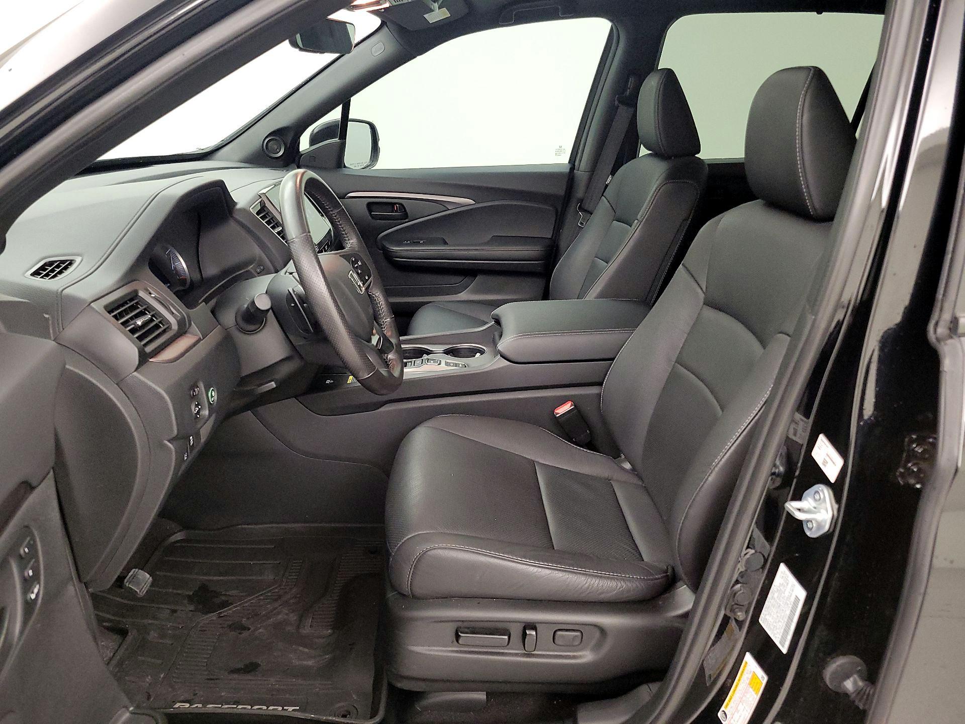 Thumbnail: 2025 Honda Passport - 11