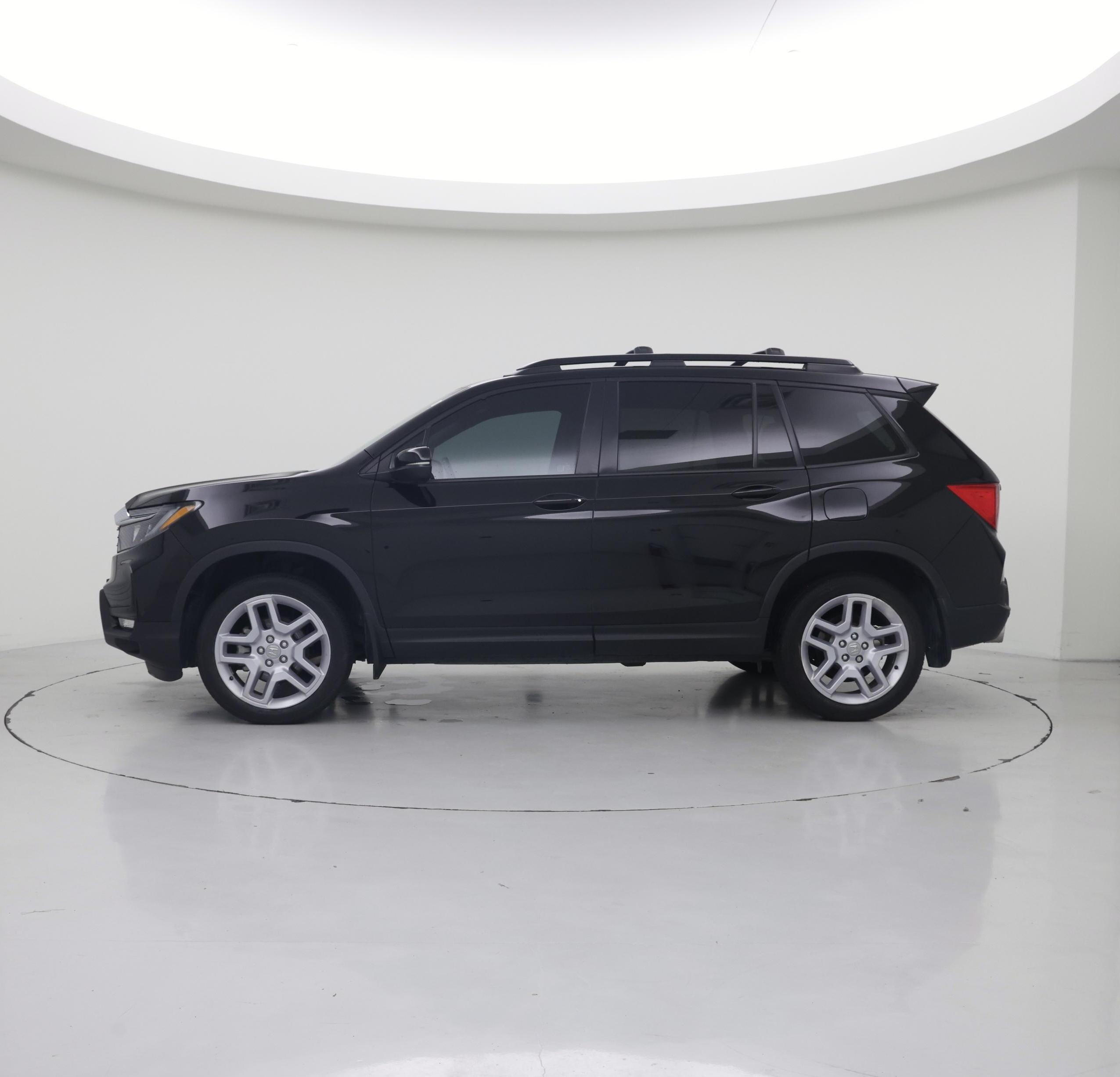 Thumbnail: 2025 Honda Passport - 3