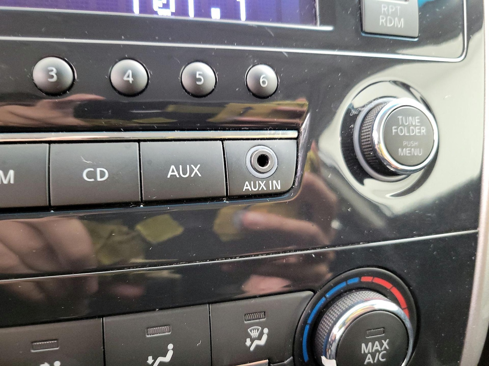 2015 Nissan Altima S - Photo 18