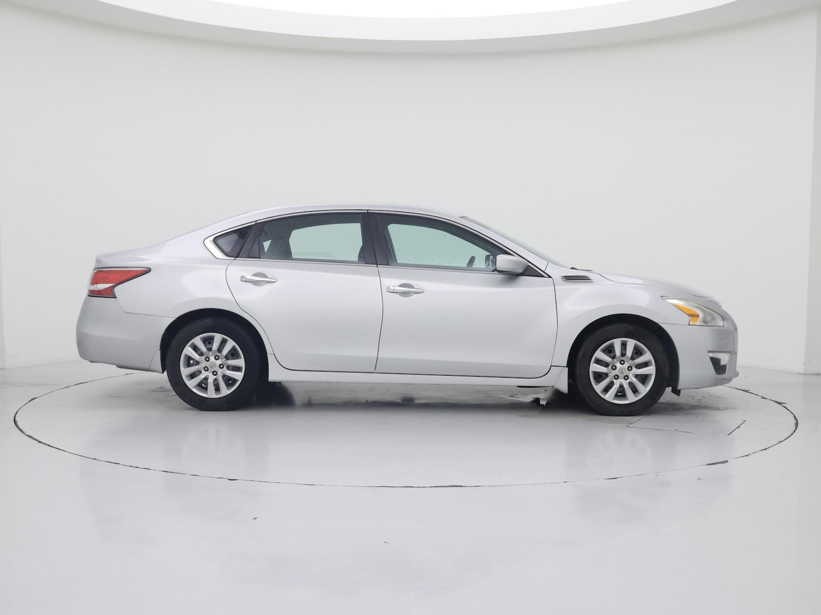 2015 Nissan Altima S - Photo 8