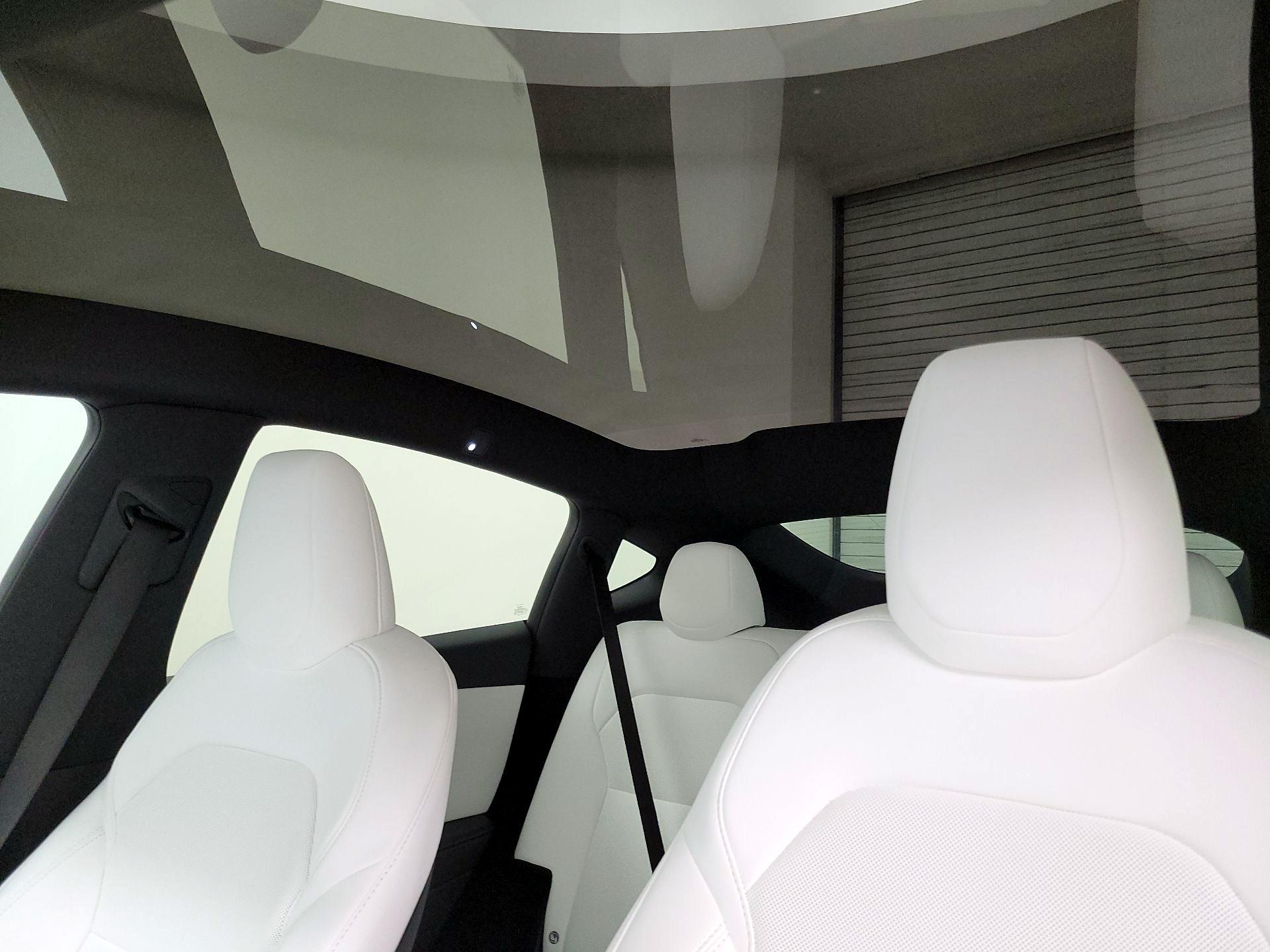 Thumbnail: 2026 Tesla Model Y - 19