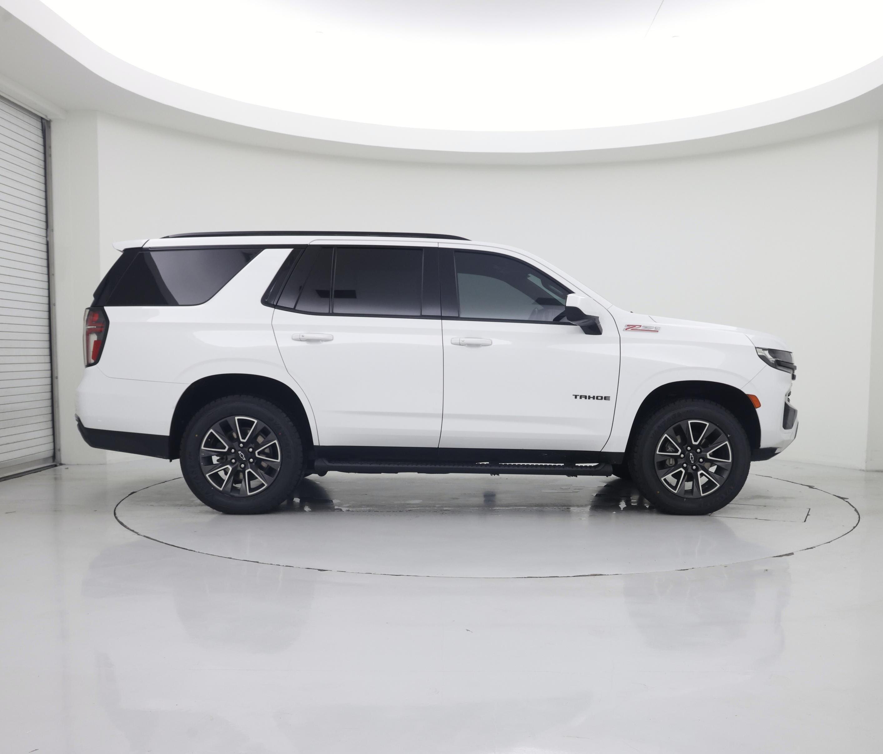 Thumbnail: 2023 Chevrolet Tahoe - 7