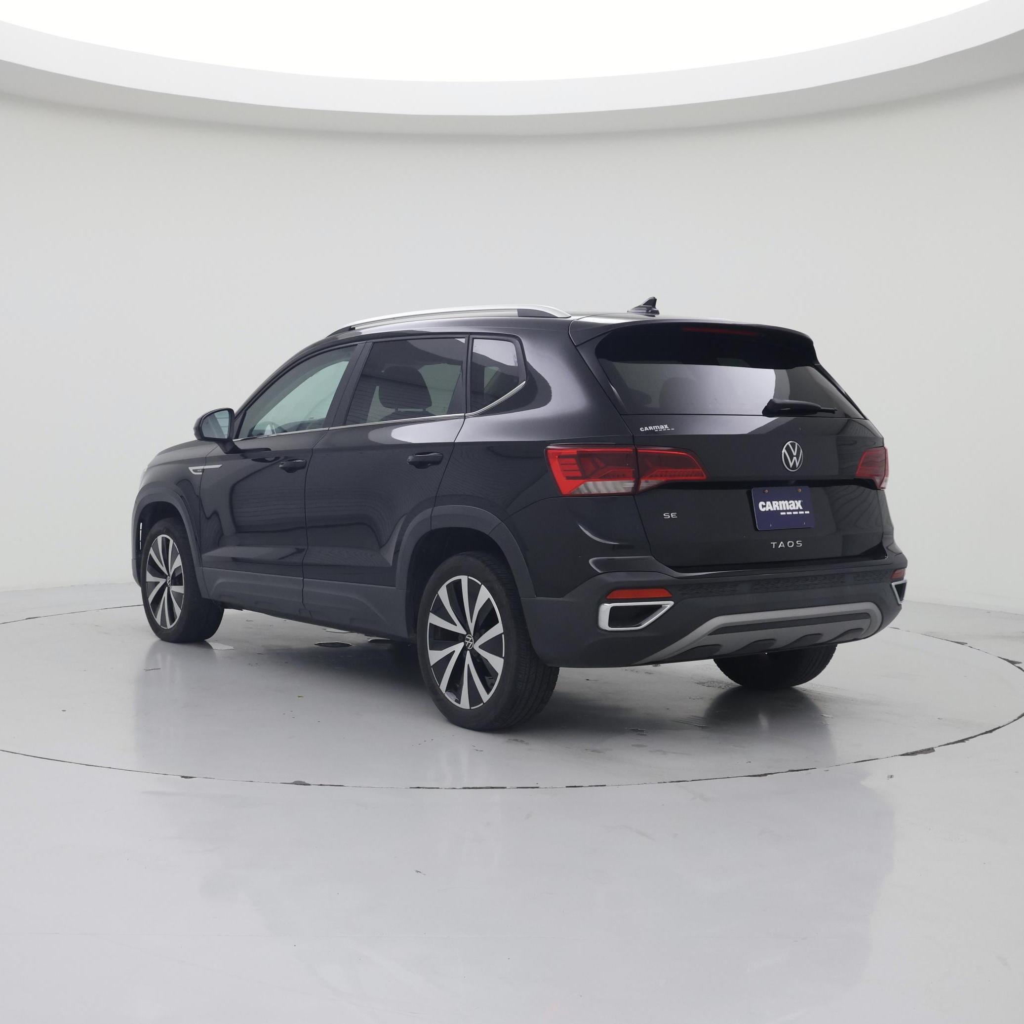Thumbnail: 2022 Volkswagen Taos - 2