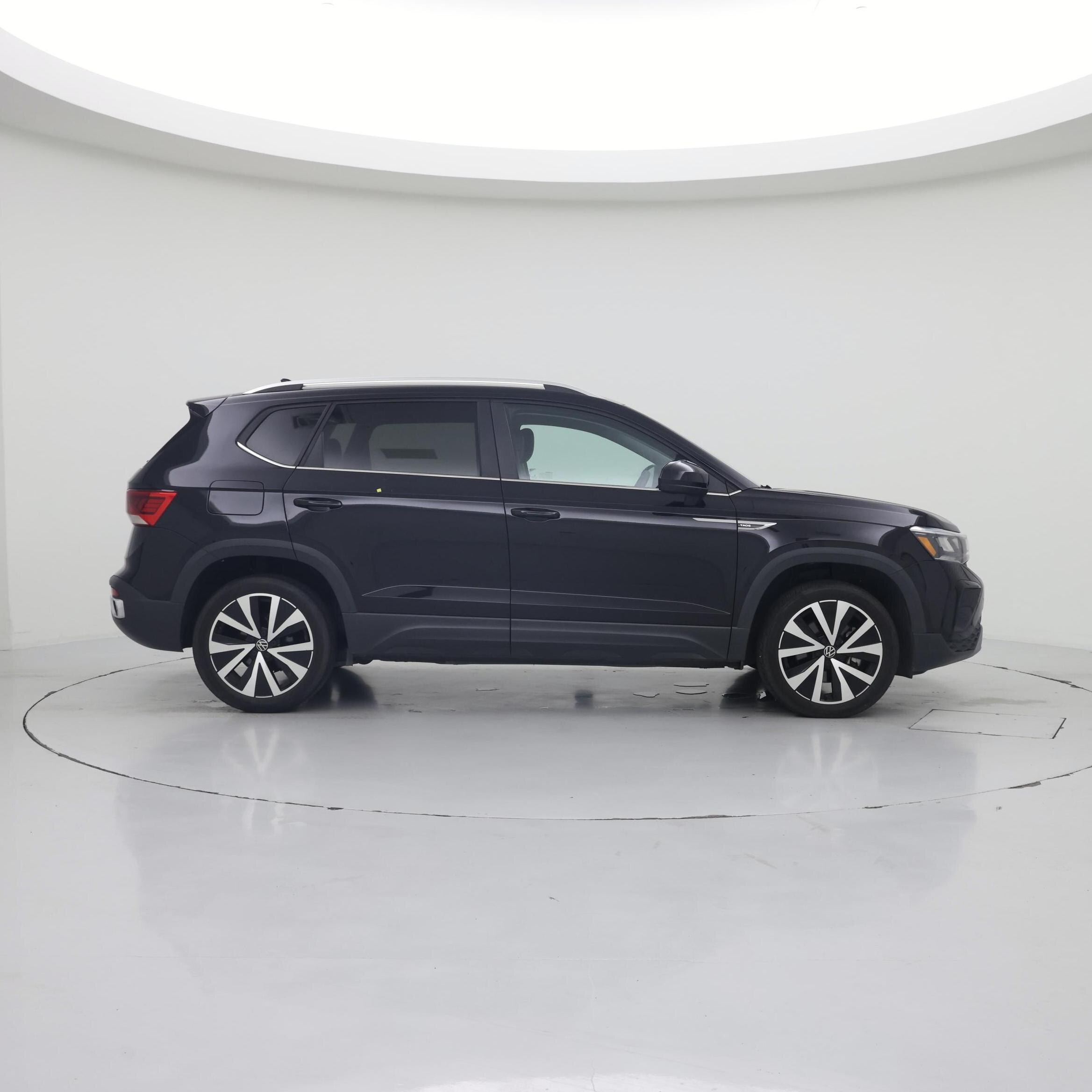 Thumbnail: 2022 Volkswagen Taos - 7
