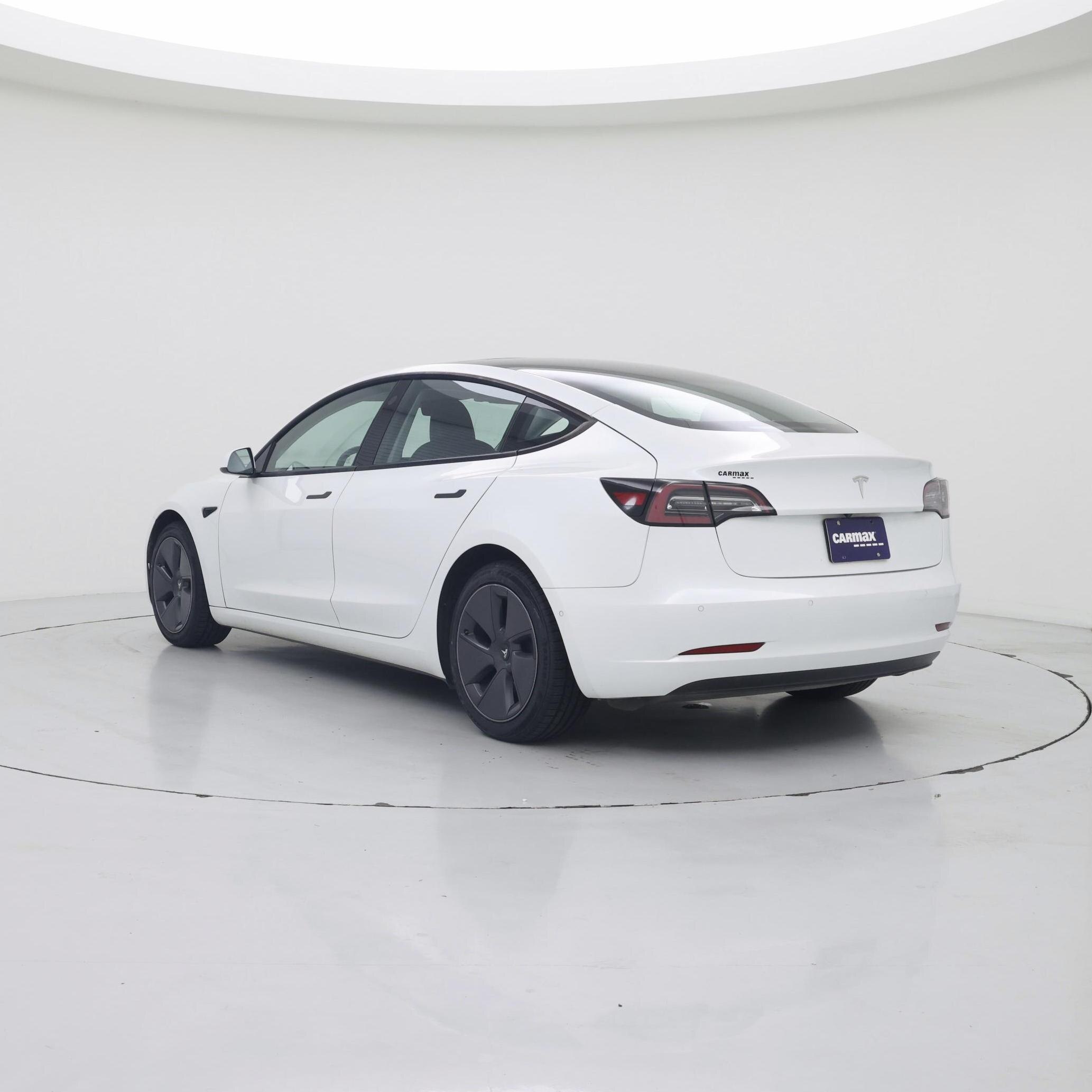 Thumbnail: 2022 Tesla Model 3 - 2