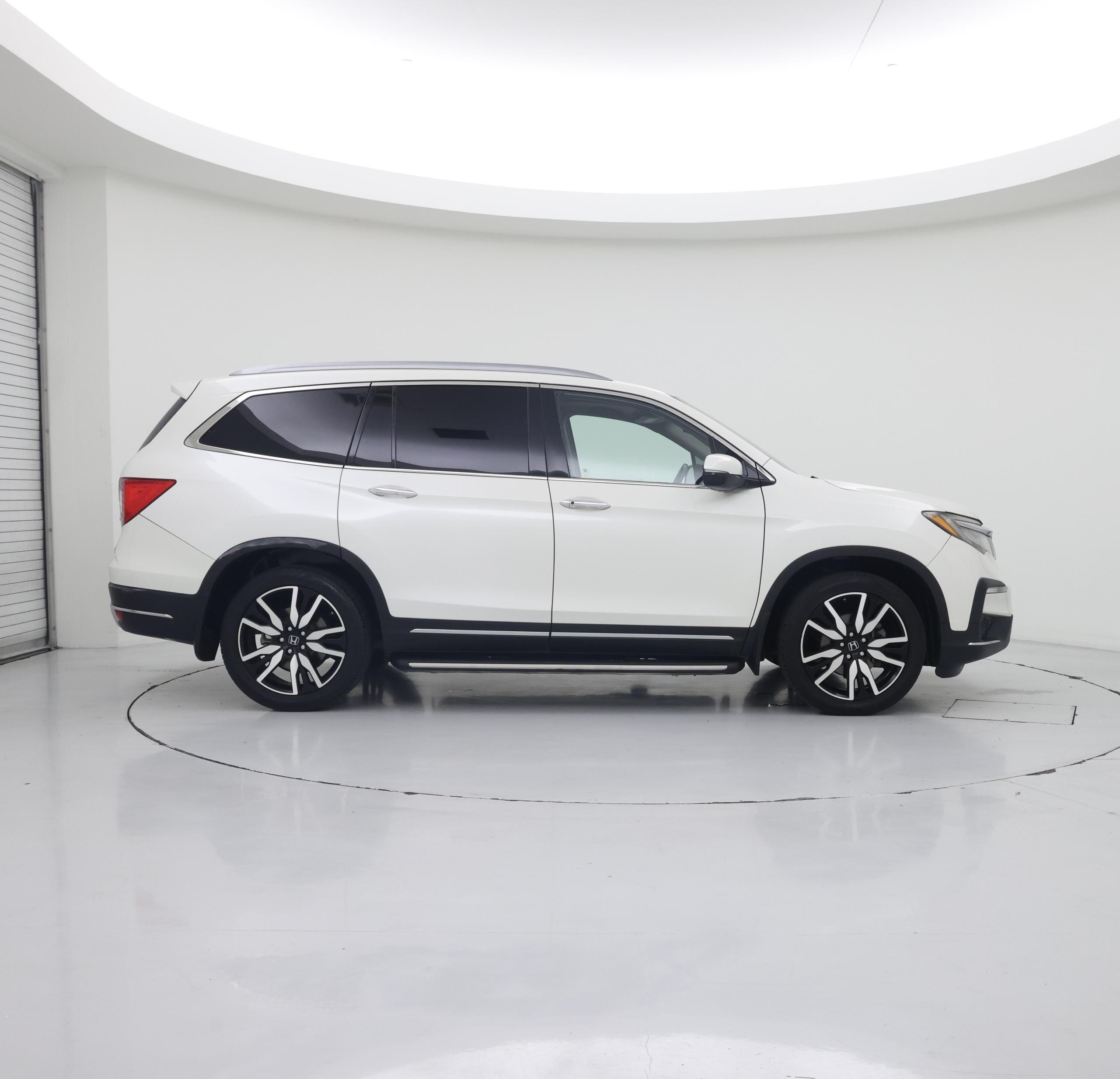 Thumbnail: 2019 Honda Pilot - 7