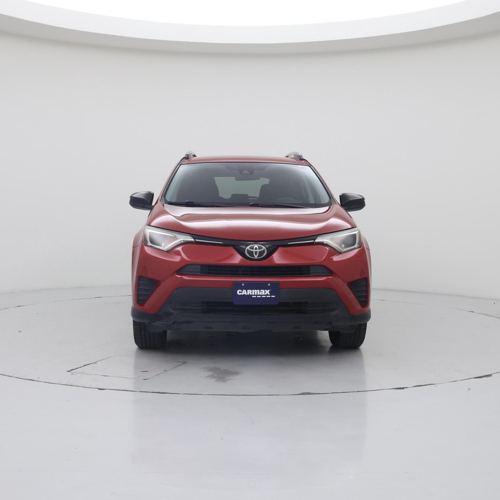 Thumbnail: 2017 Toyota RAV4 - 5