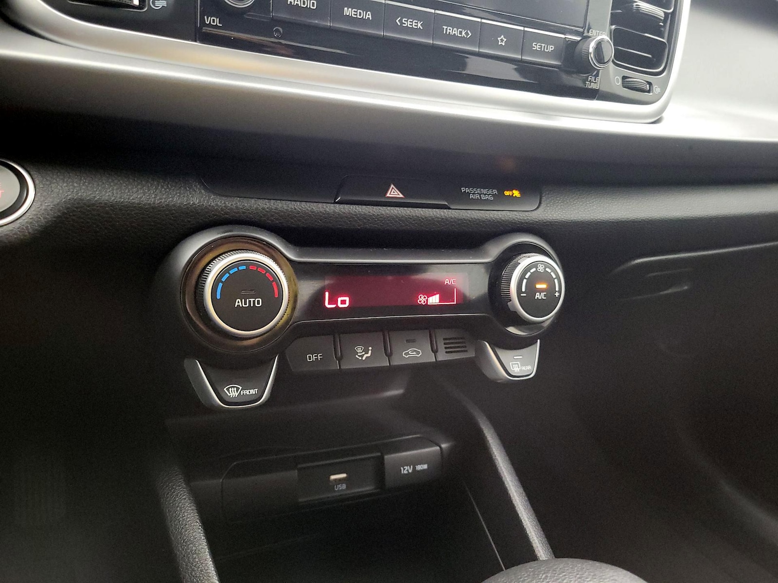 2023 Kia Rio S - Photo 17