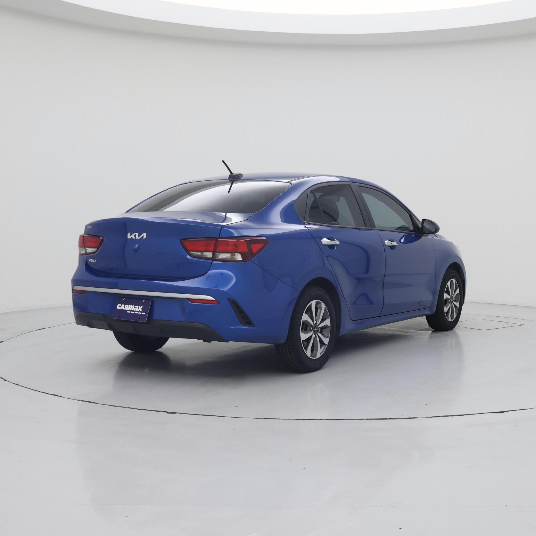 Thumbnail: 2023 Kia Rio - 8