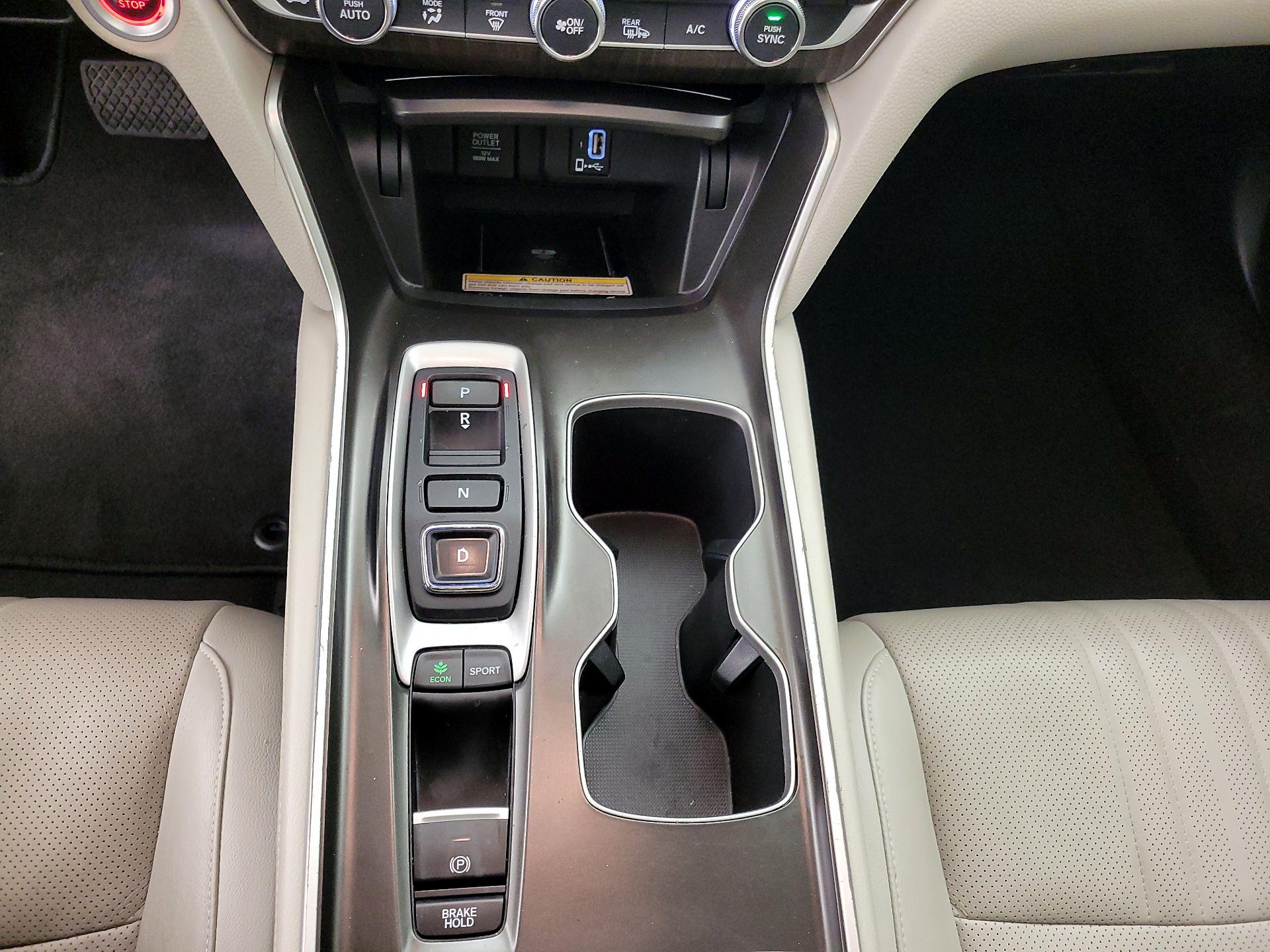 Thumbnail: 2018 Honda Accord - 18