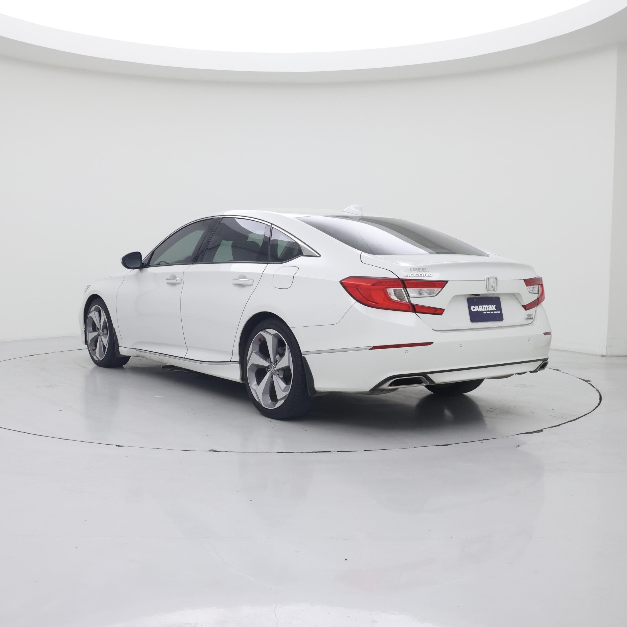 Thumbnail: 2018 Honda Accord - 2