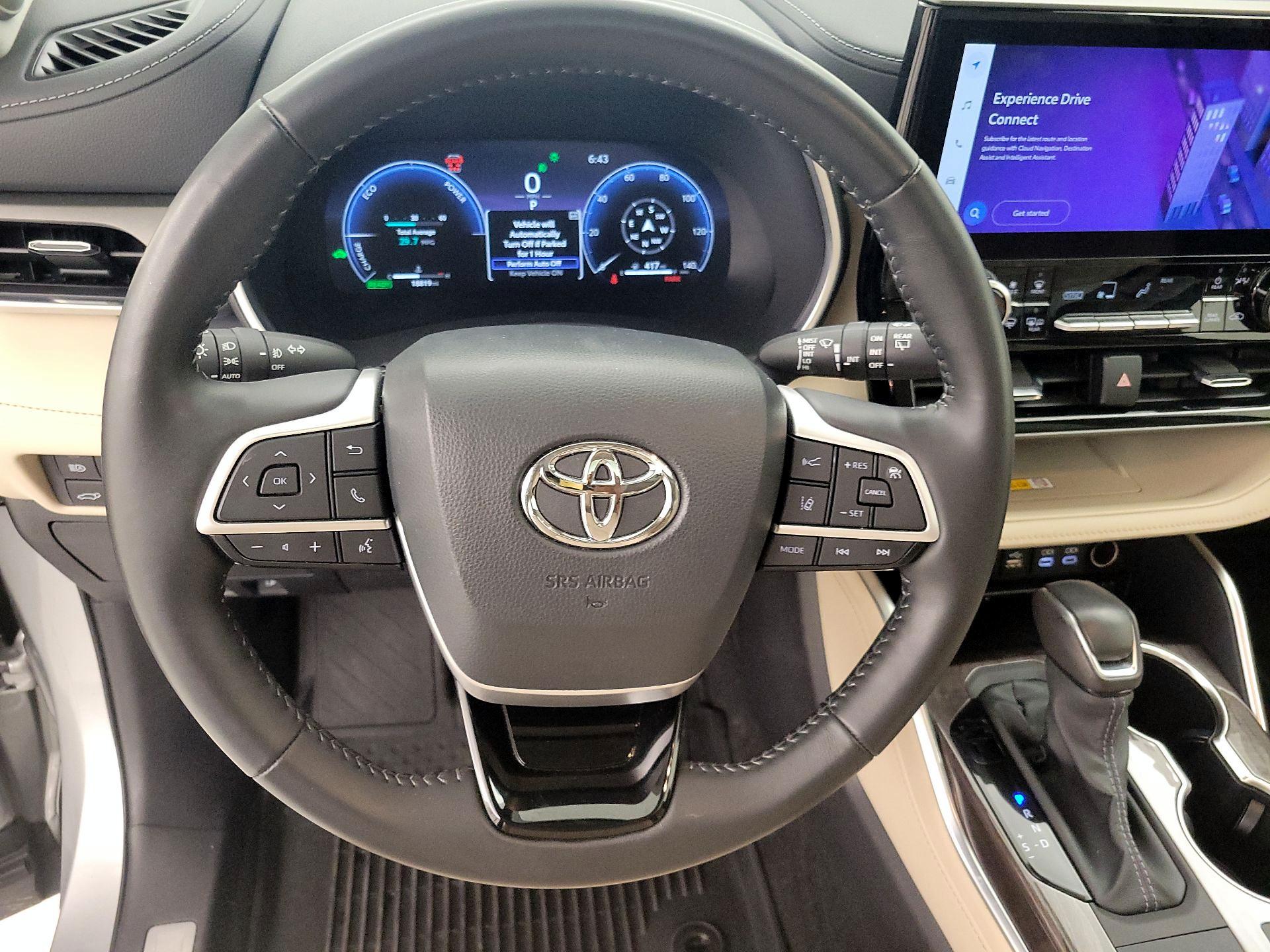 Thumbnail: 2024 Toyota Highlander - 10